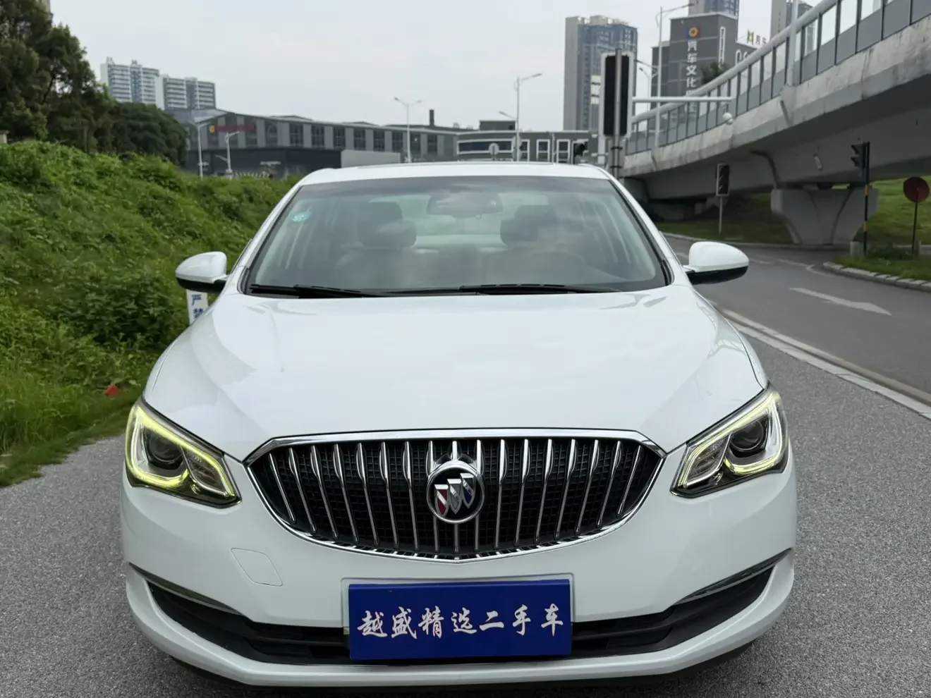 Buick Yinglang