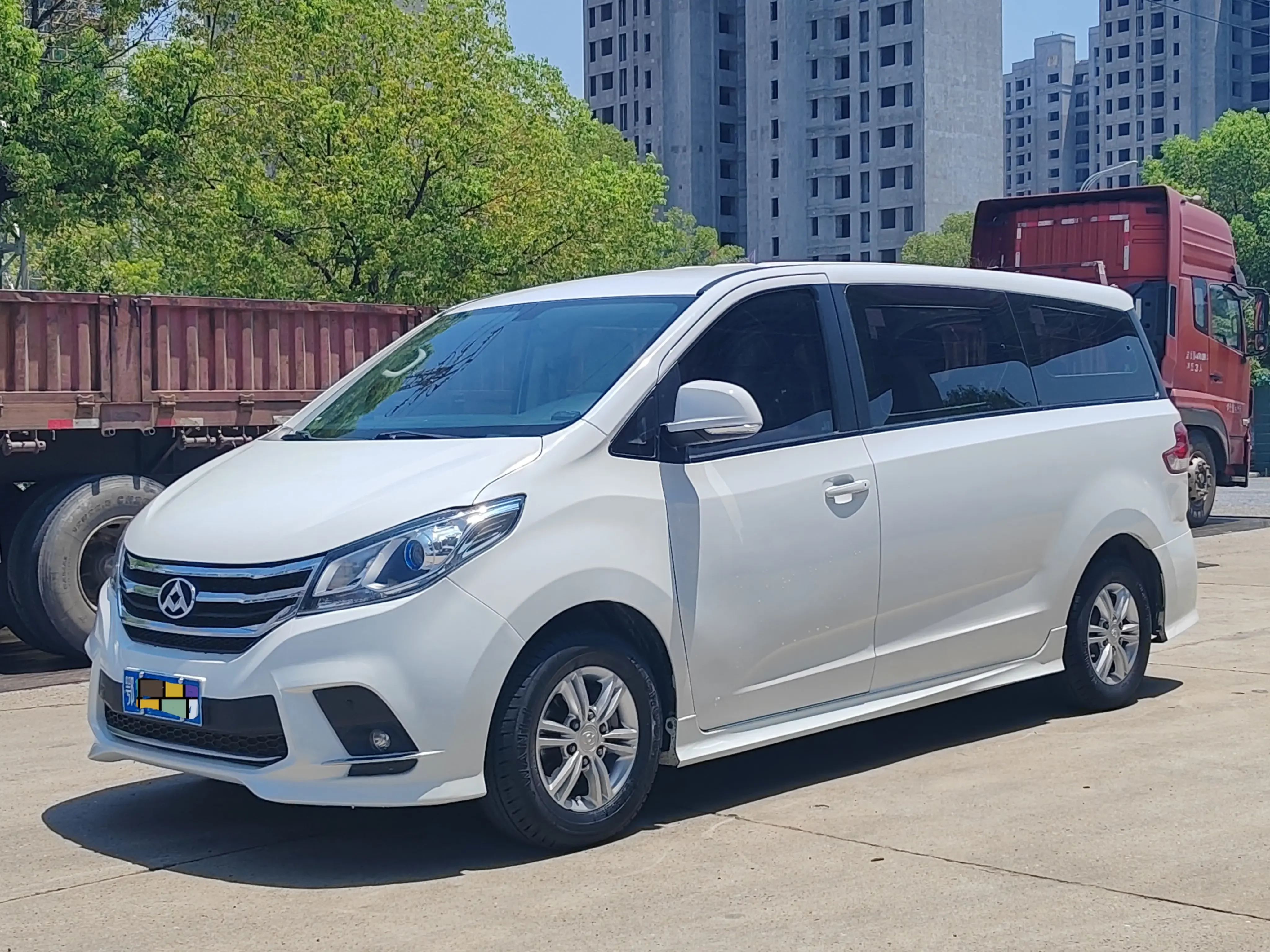 Datong Maxus G10  из Китая