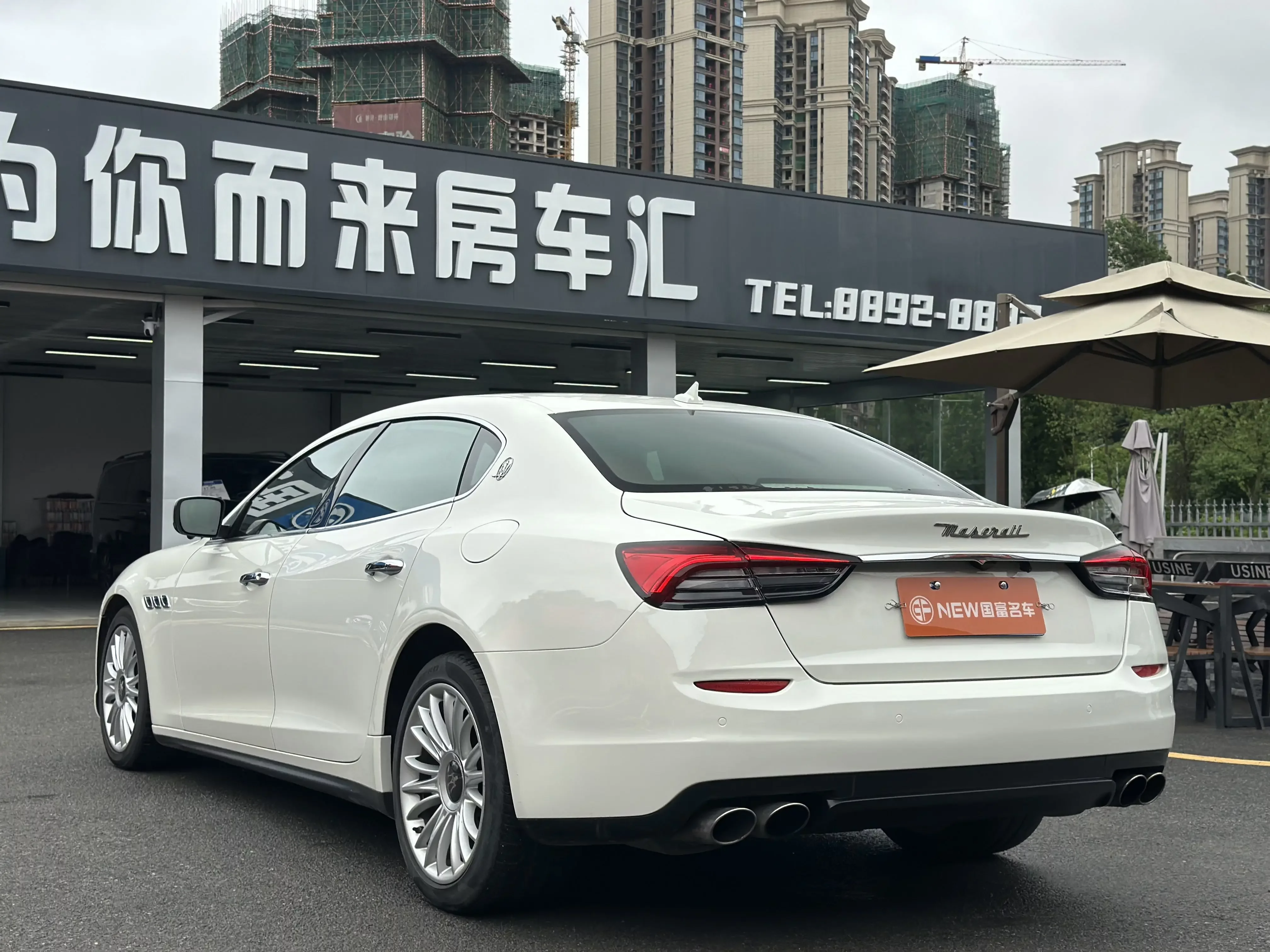 Maserati President