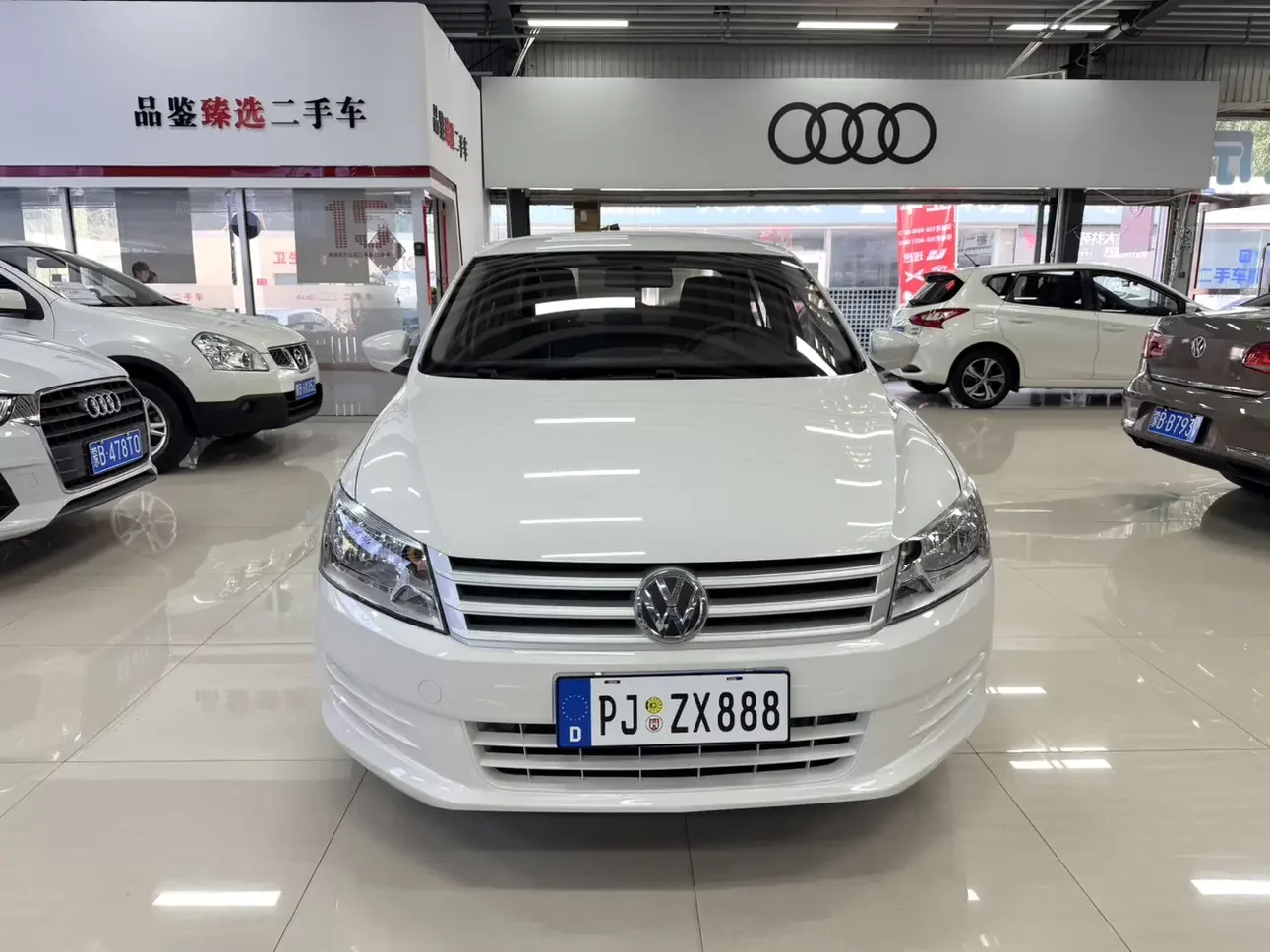 Volkswagen Santana  из Китая