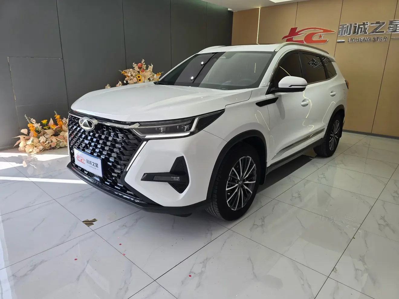 Chery Tiggo 8 PRO
