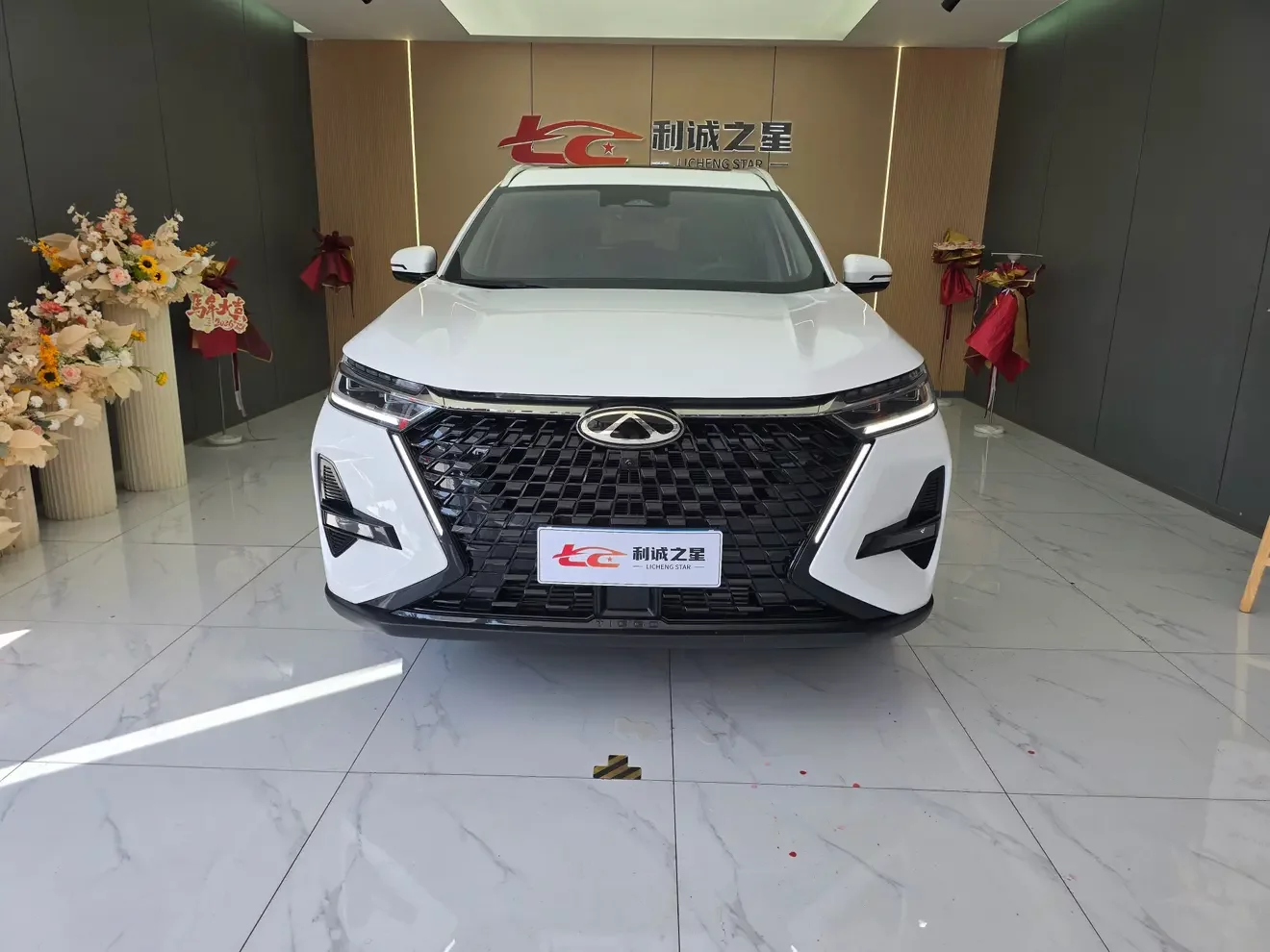 Chery Tiggo 8 PRO