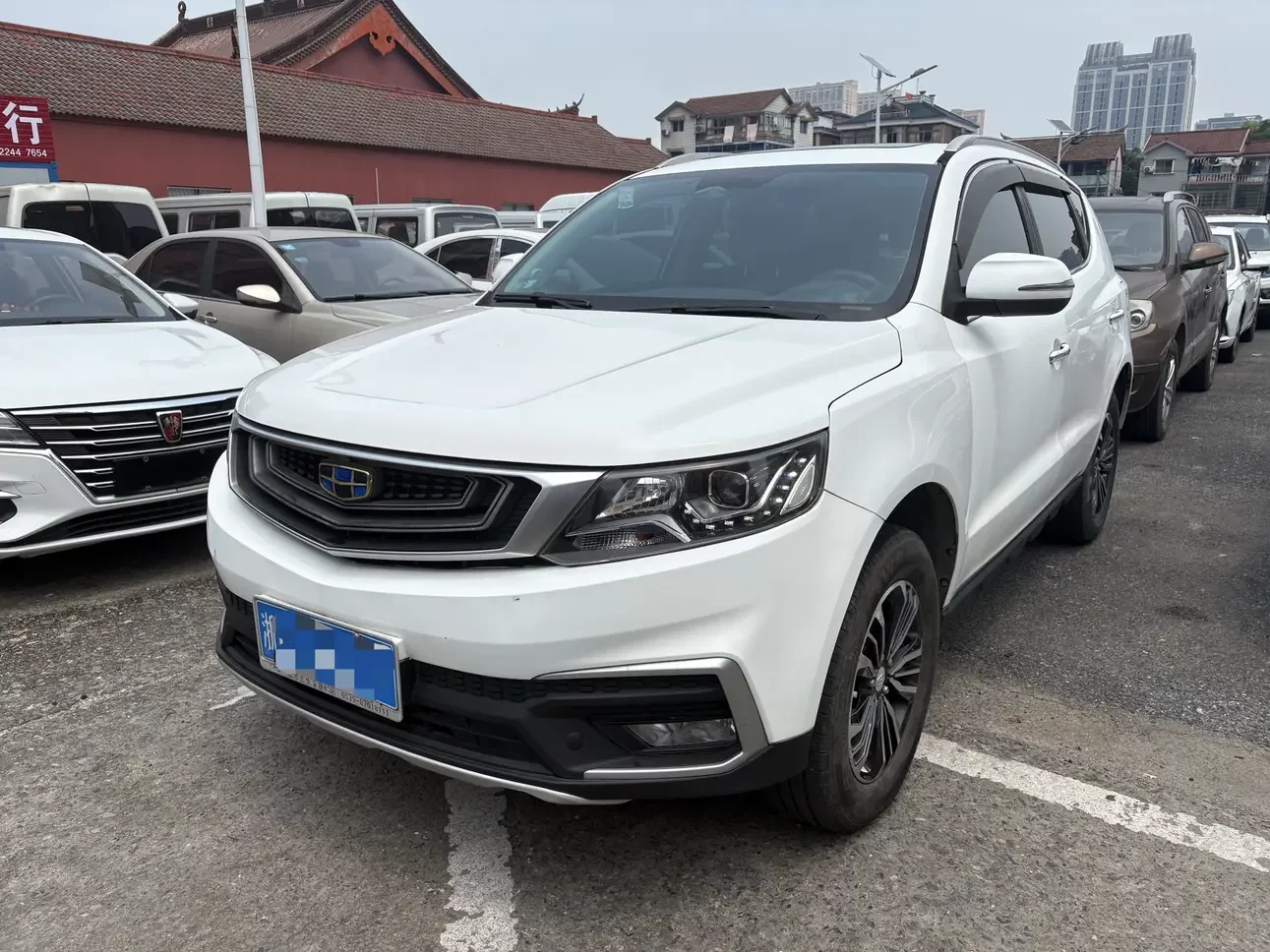 Geely Vision X6