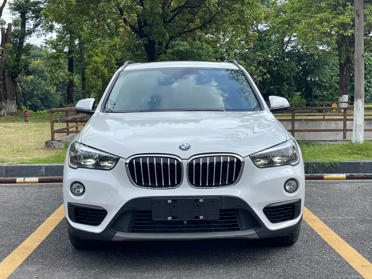 BMW X1  из Китая