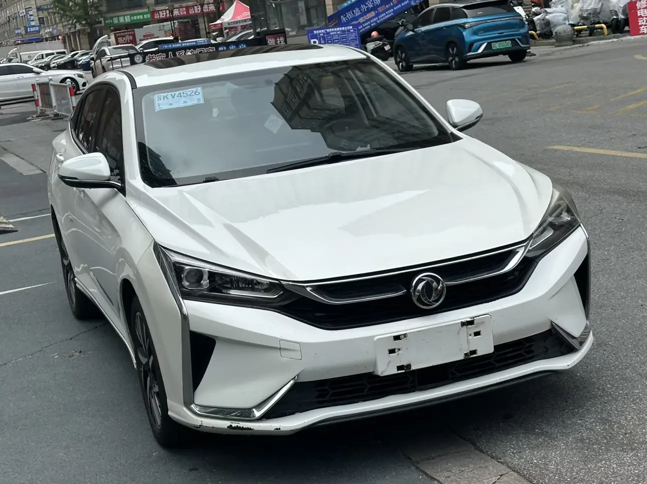 Dongfeng Yixuan