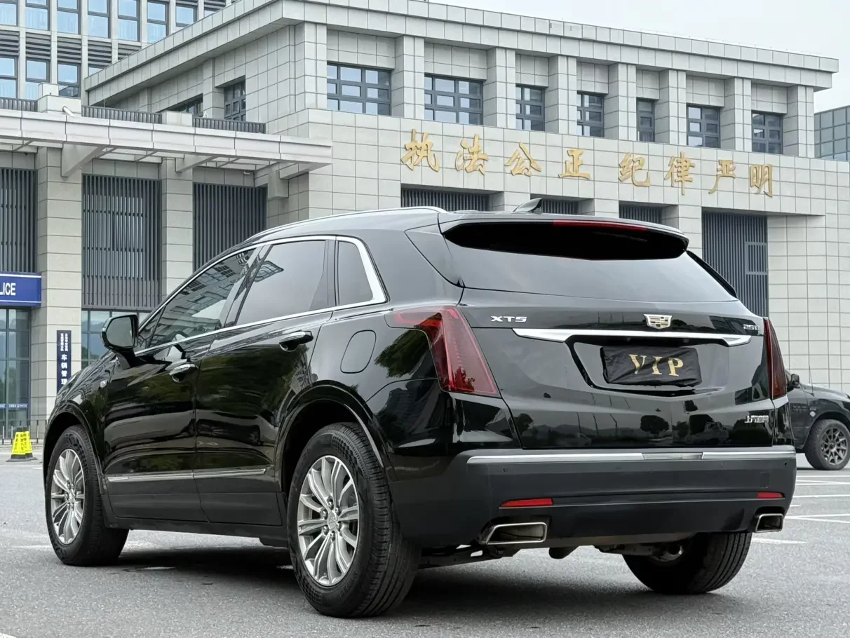 Cadillac XT5