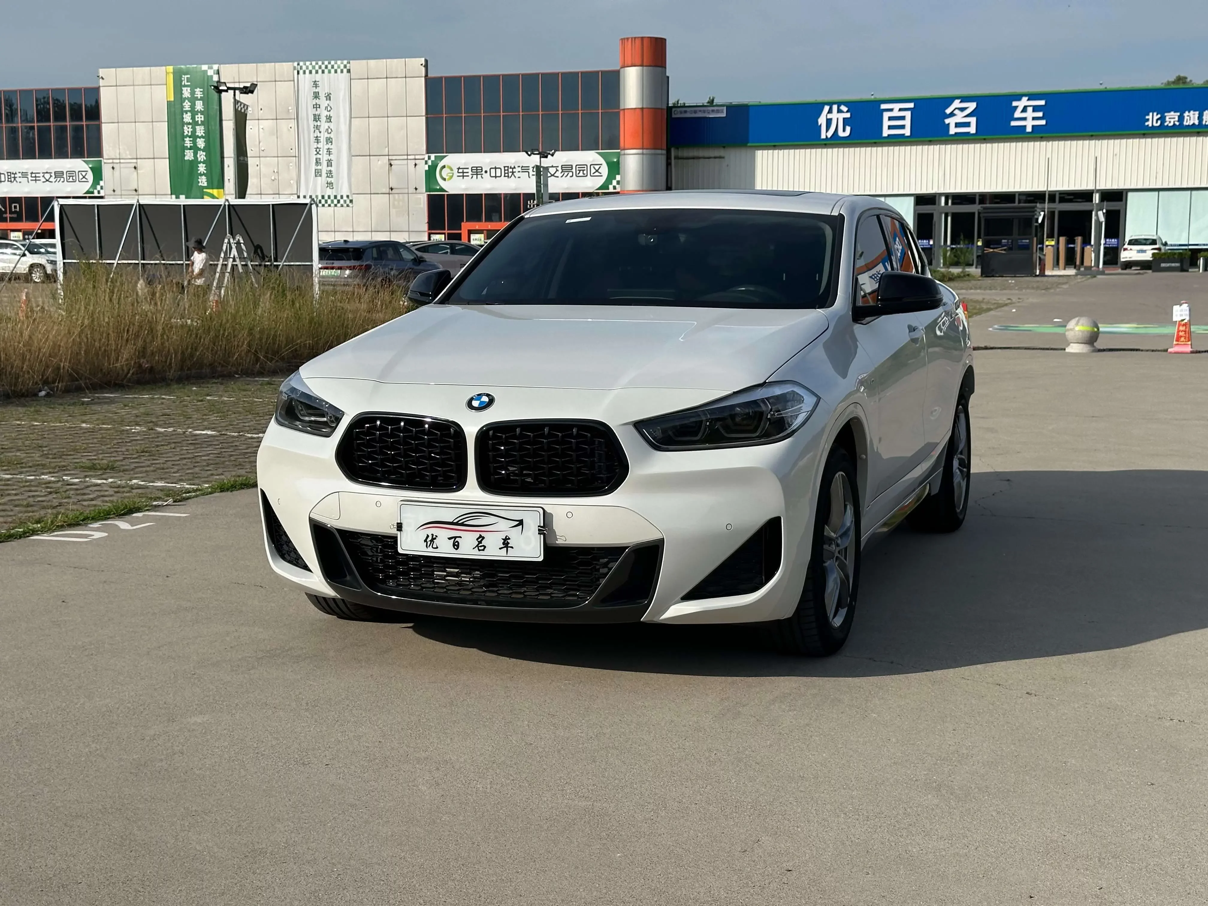 BMW X2