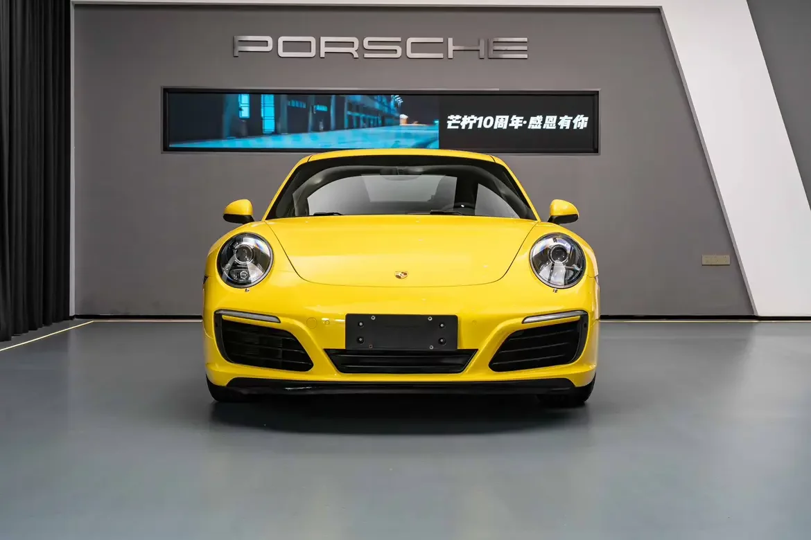 Porsche 911