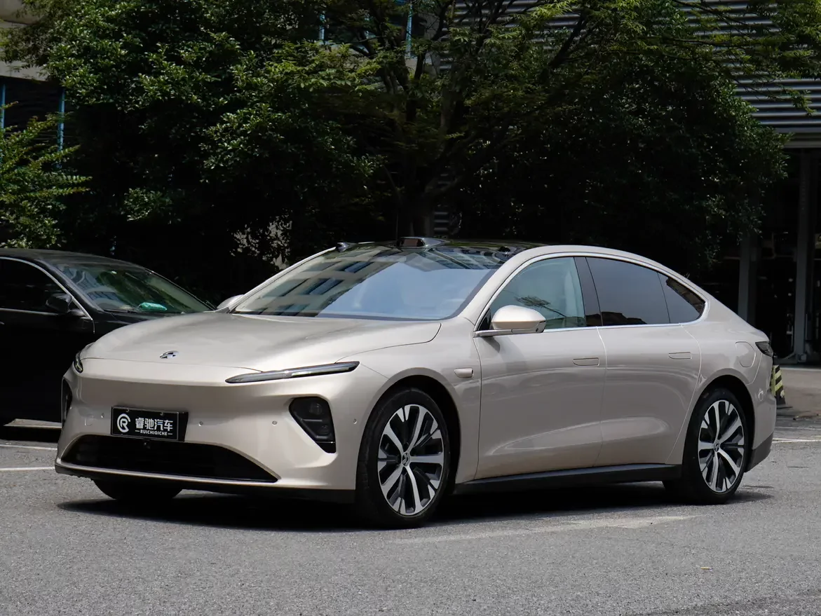 NIO ET7  из Китая