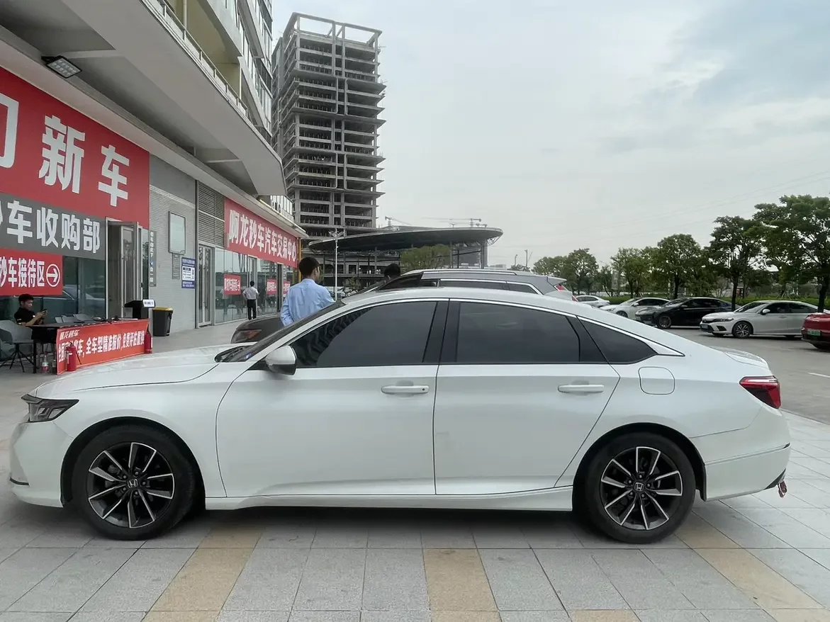 Honda Inspire