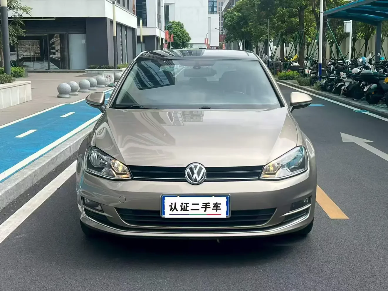 Volkswagen golf