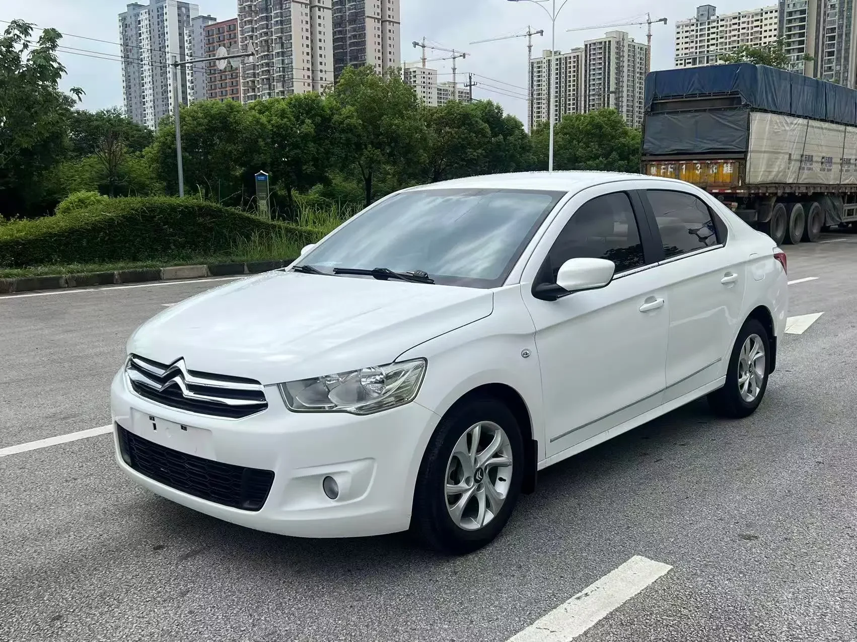 Citroën Elysee  из Китая