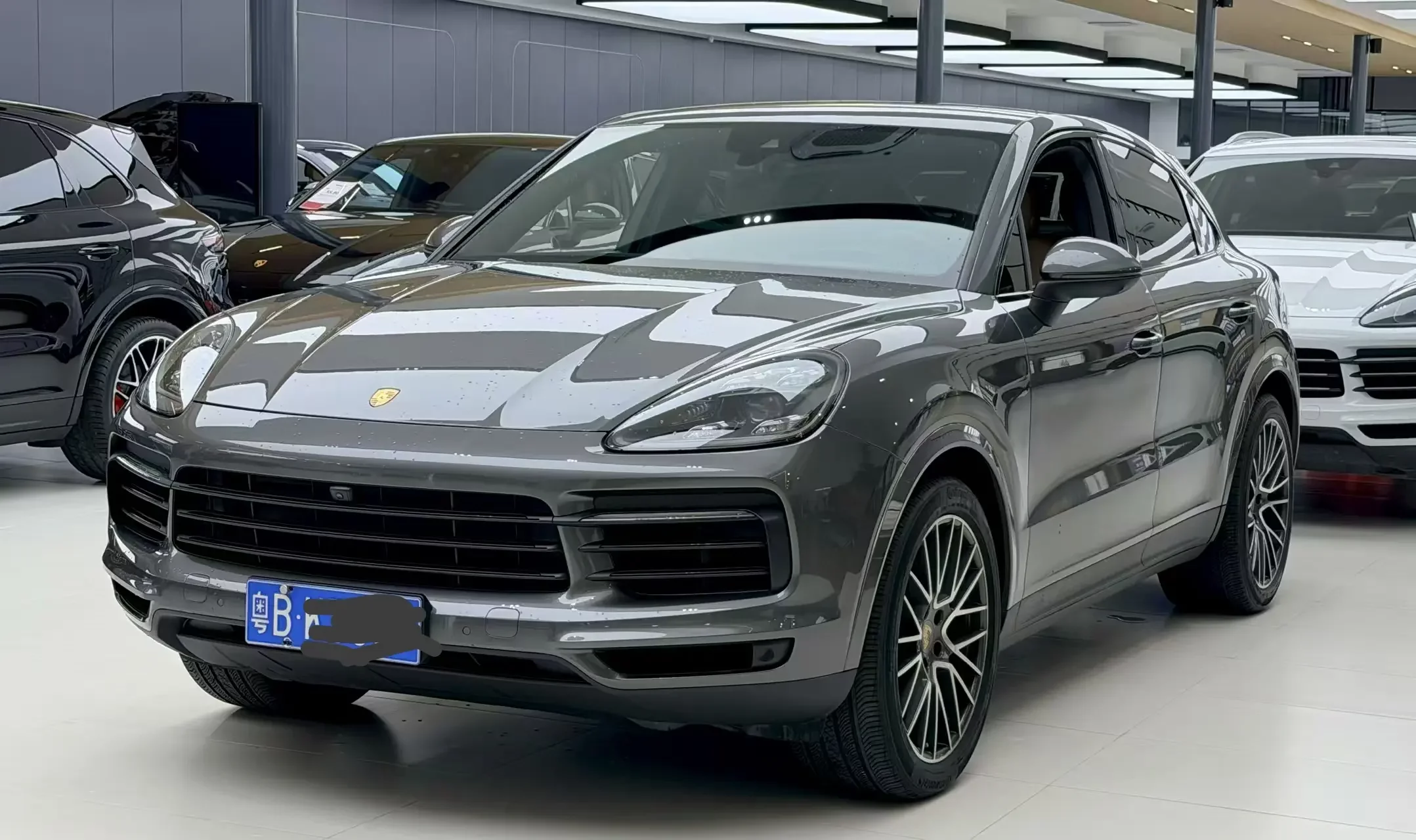 Porsche Cayenne Coupe  из Китая