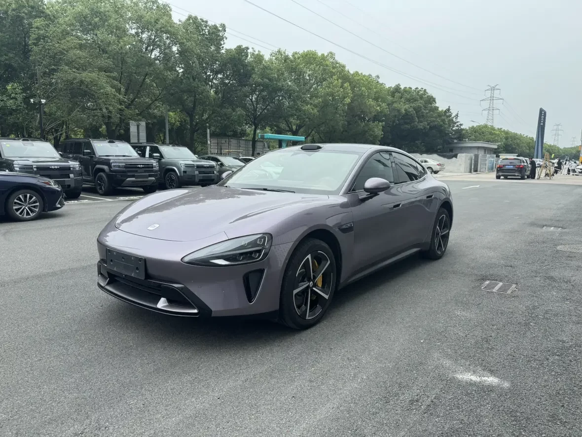 Xiaomi car Xiaomi SU7  из Китая