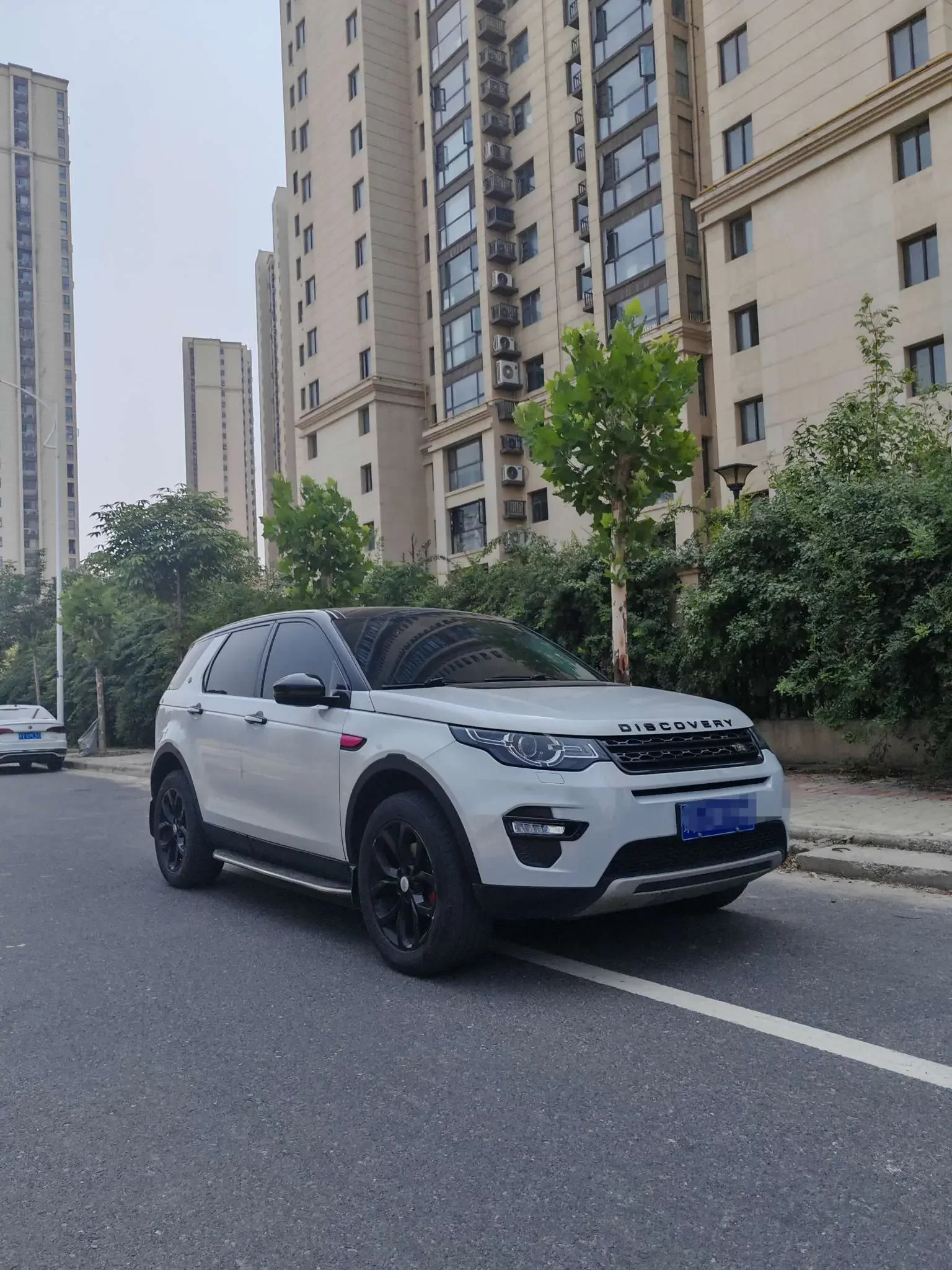 Land Rover Discover the magic
