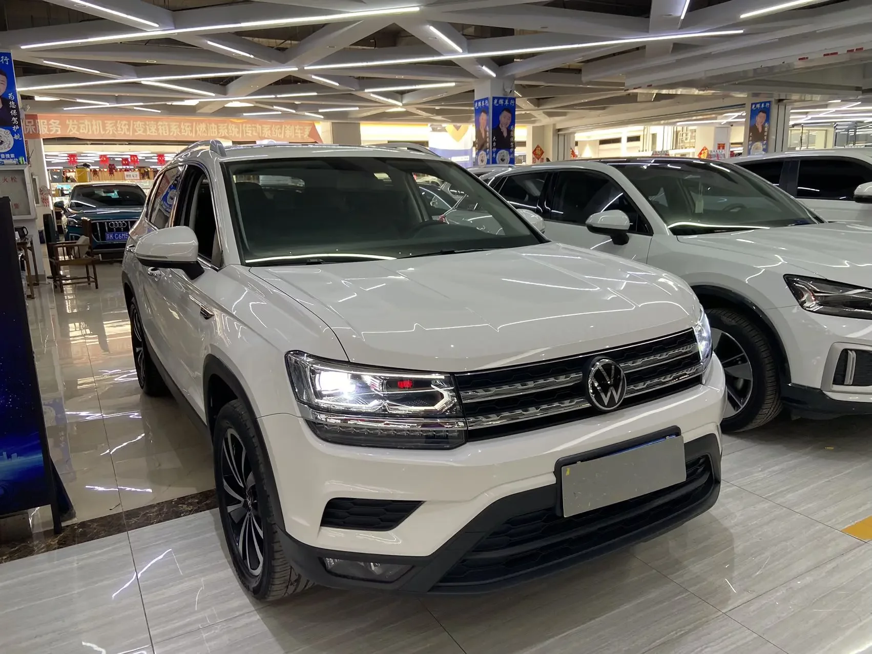 Volkswagen Tharu
