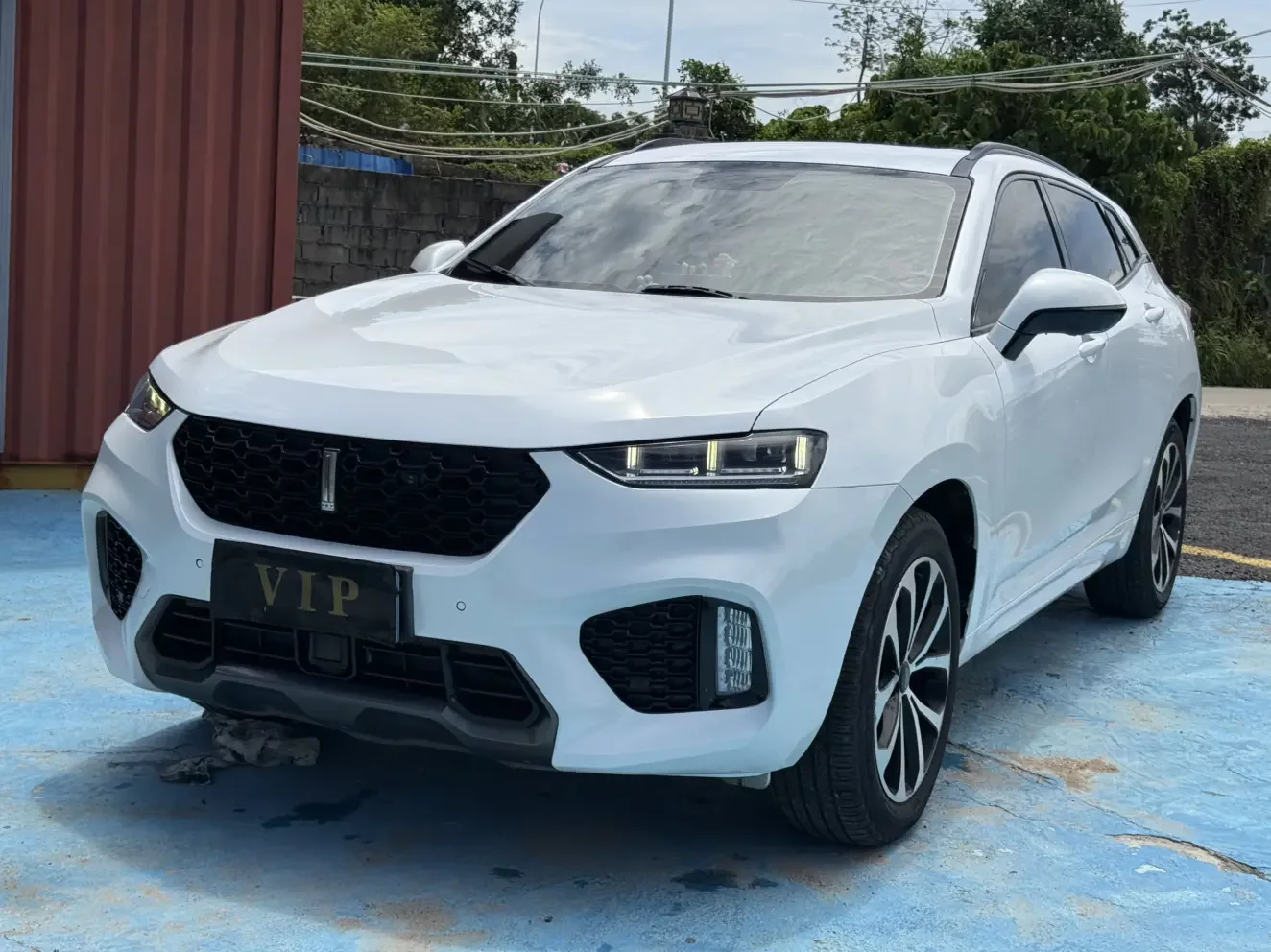Wey Wei brand VV7