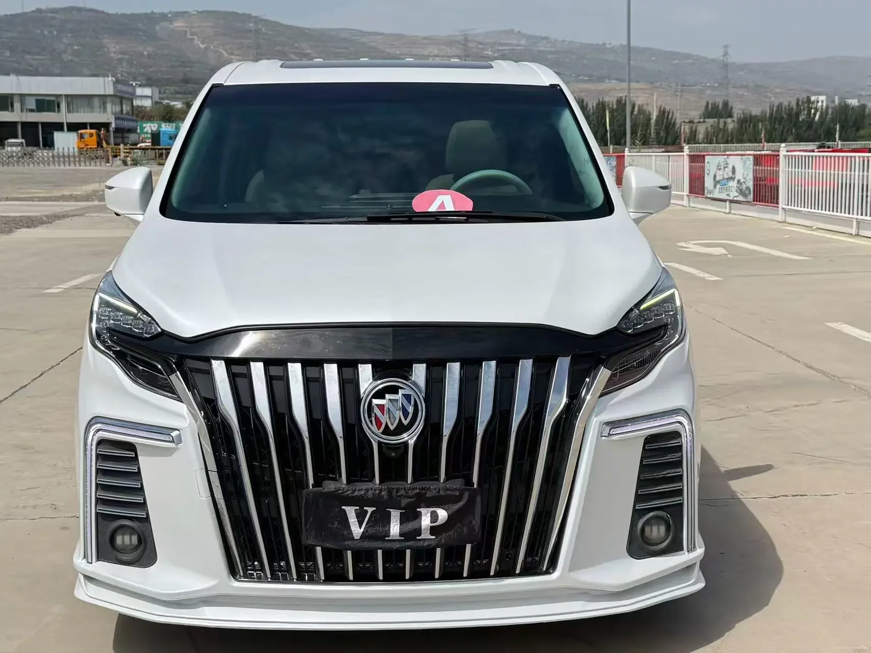 Buick GL8