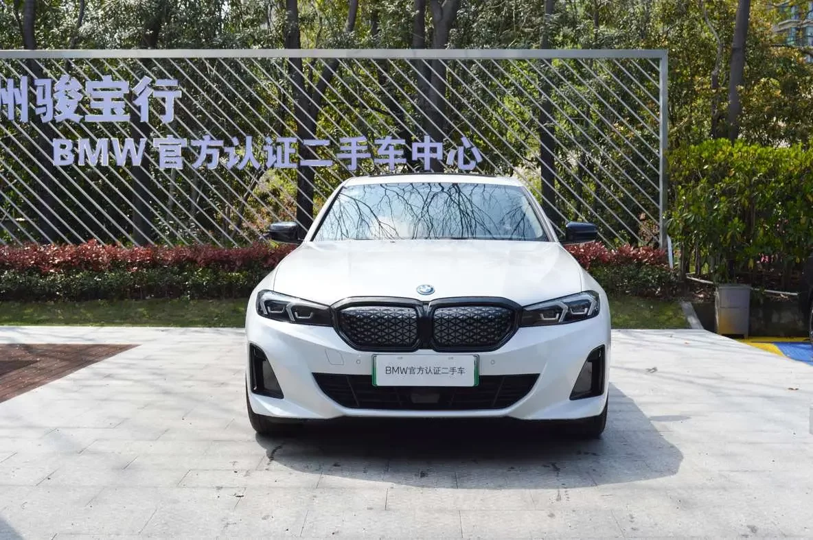 BMW i3