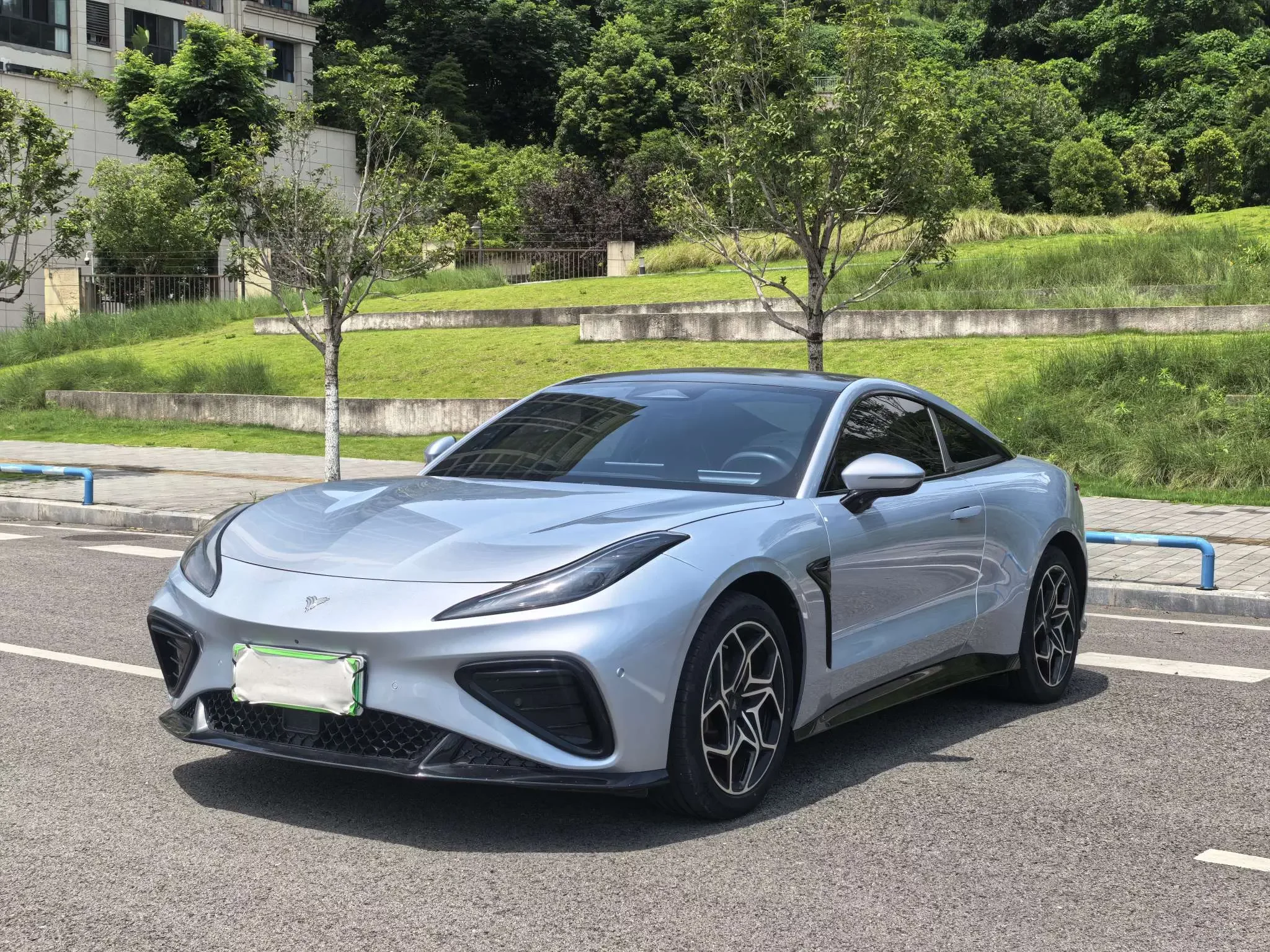 NETA Neta GT (Nezha GT)  из Китая