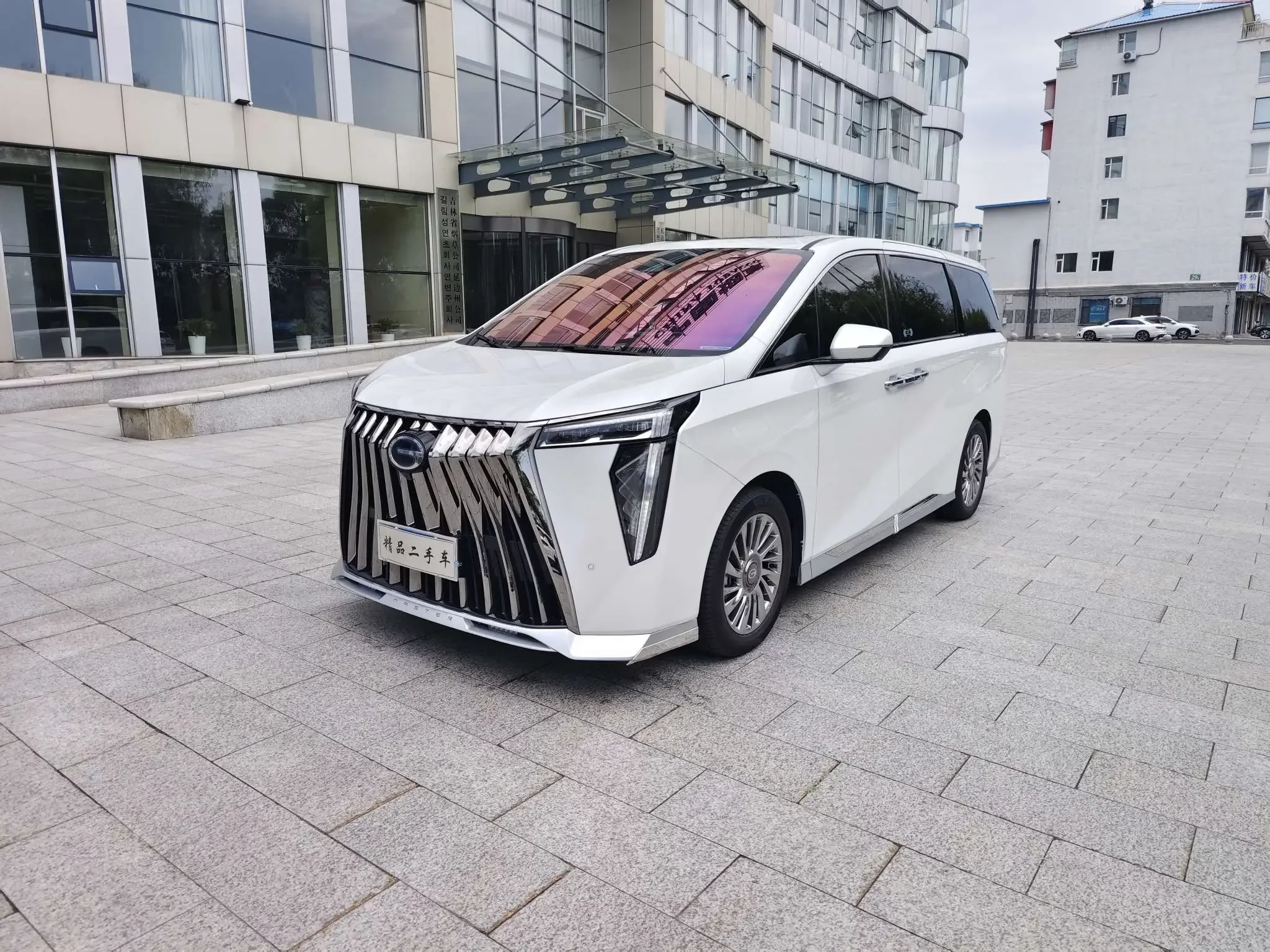GAC Trumpchi M8