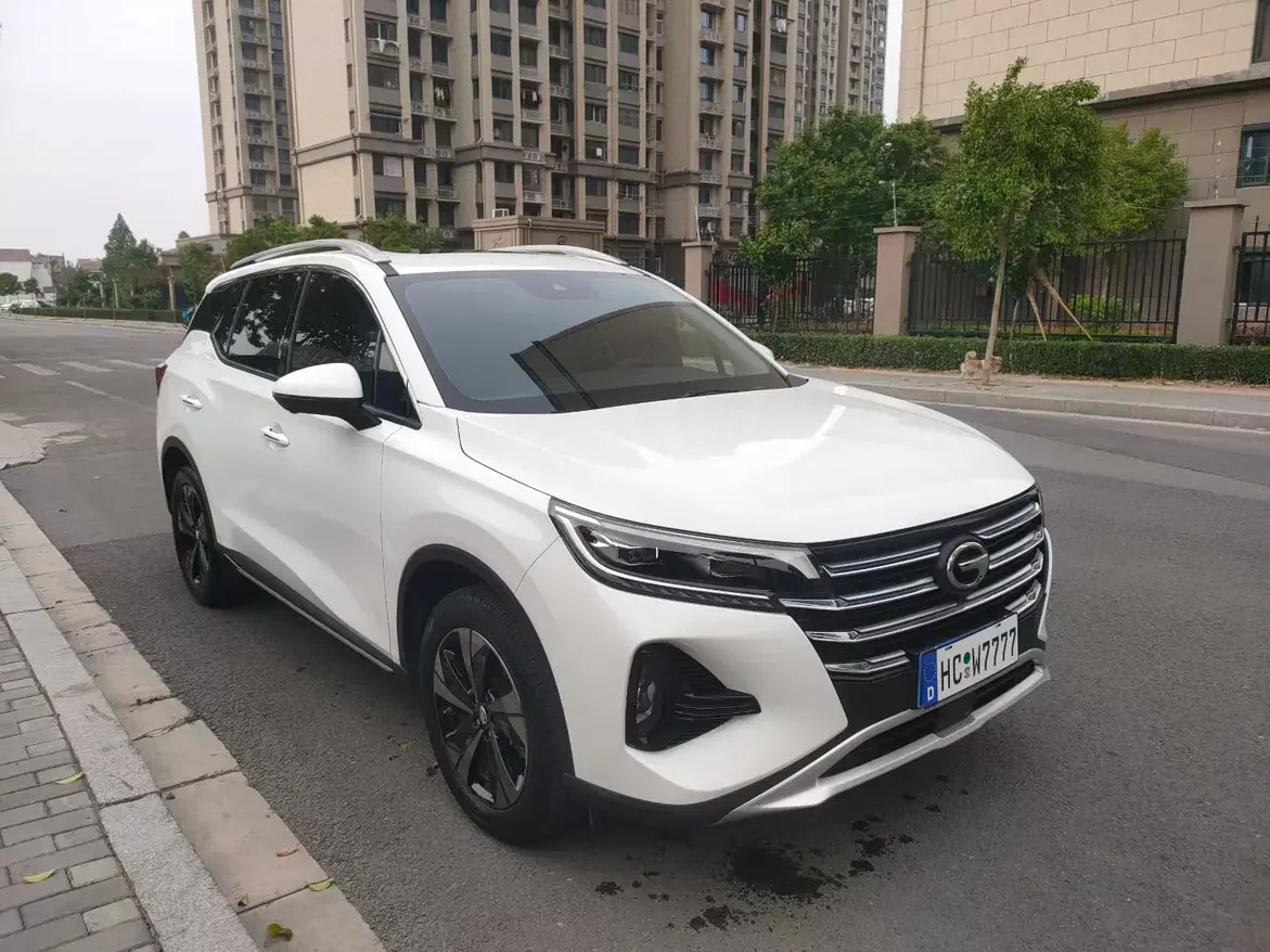 GAC Trumpchi GS4