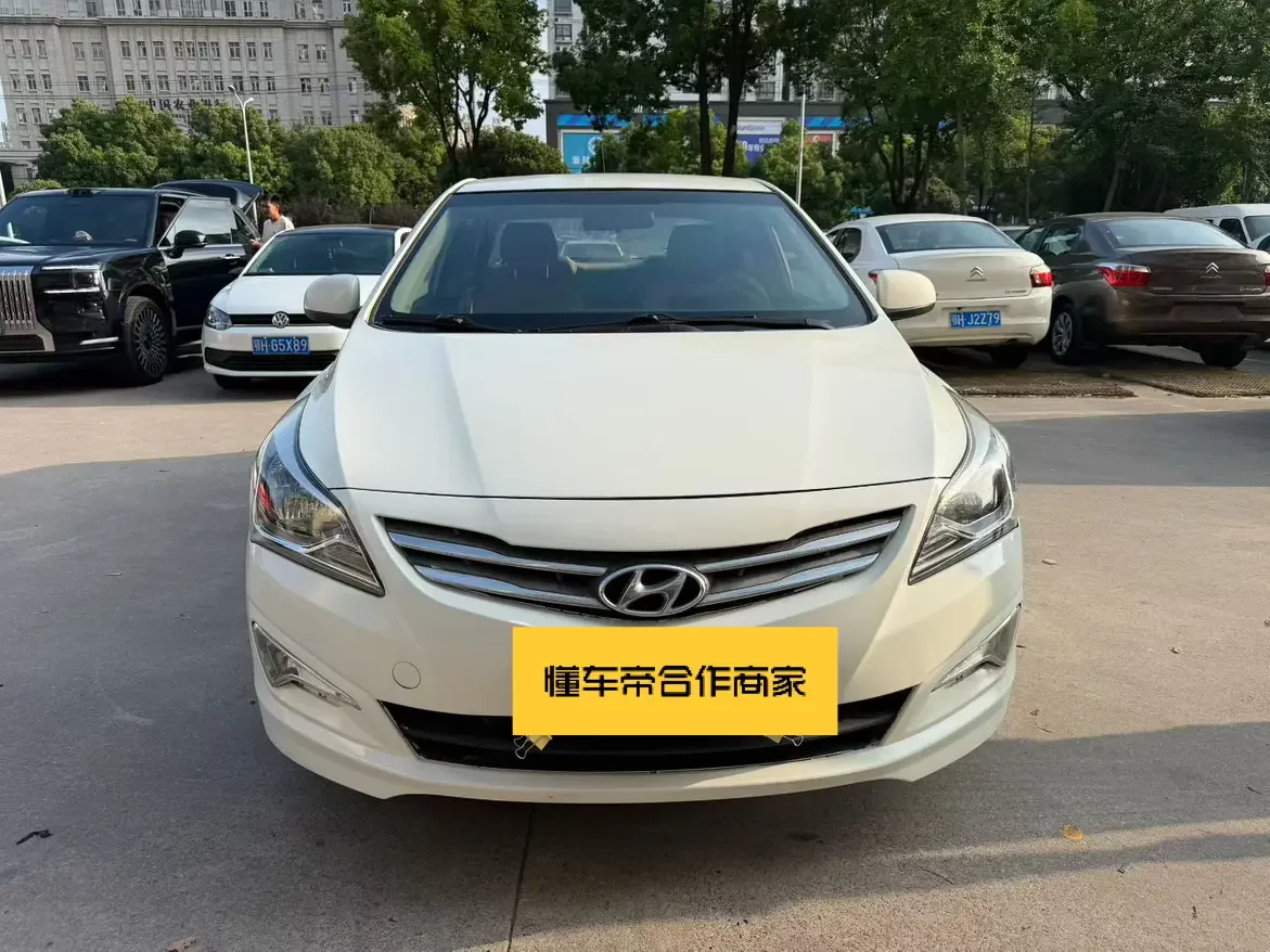 Hyundai Verna