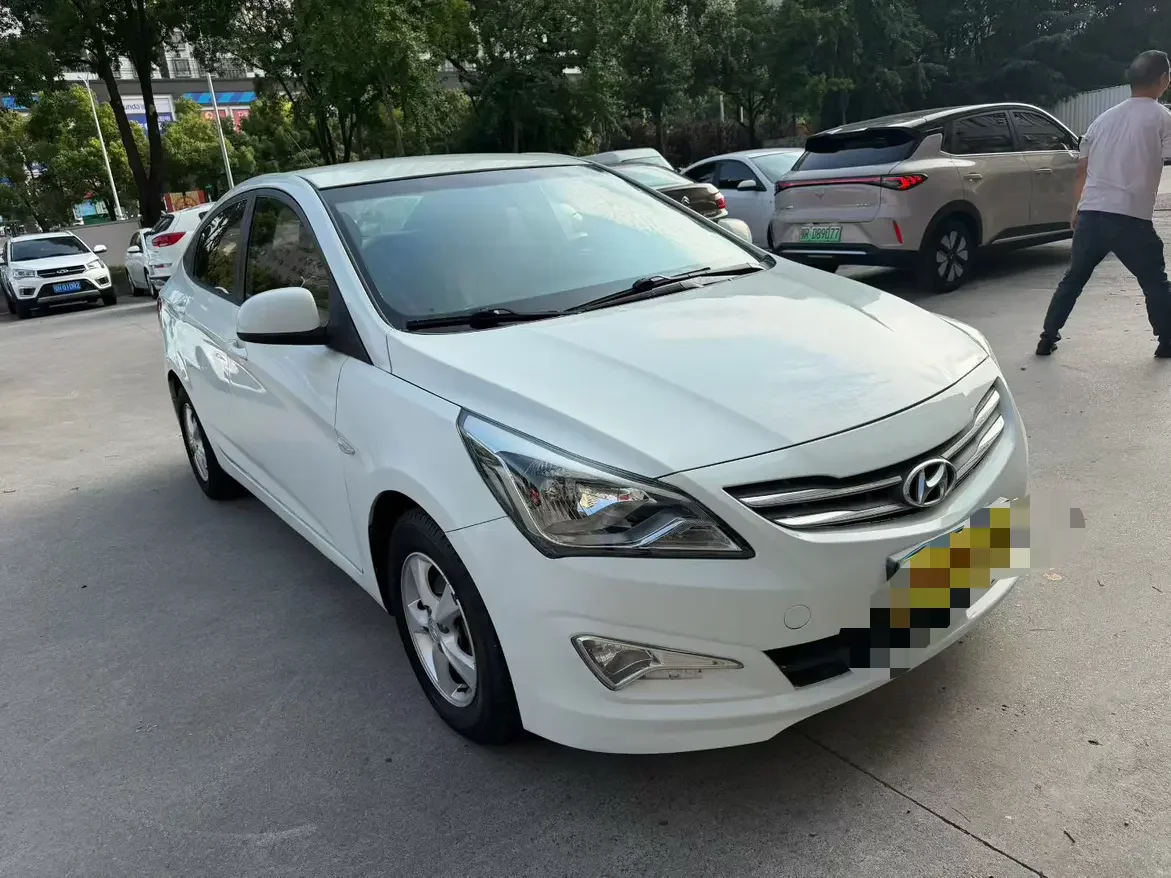 Hyundai Verna