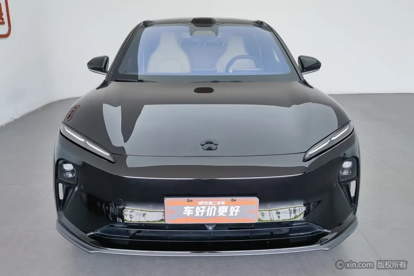 NIO ET5  из Китая