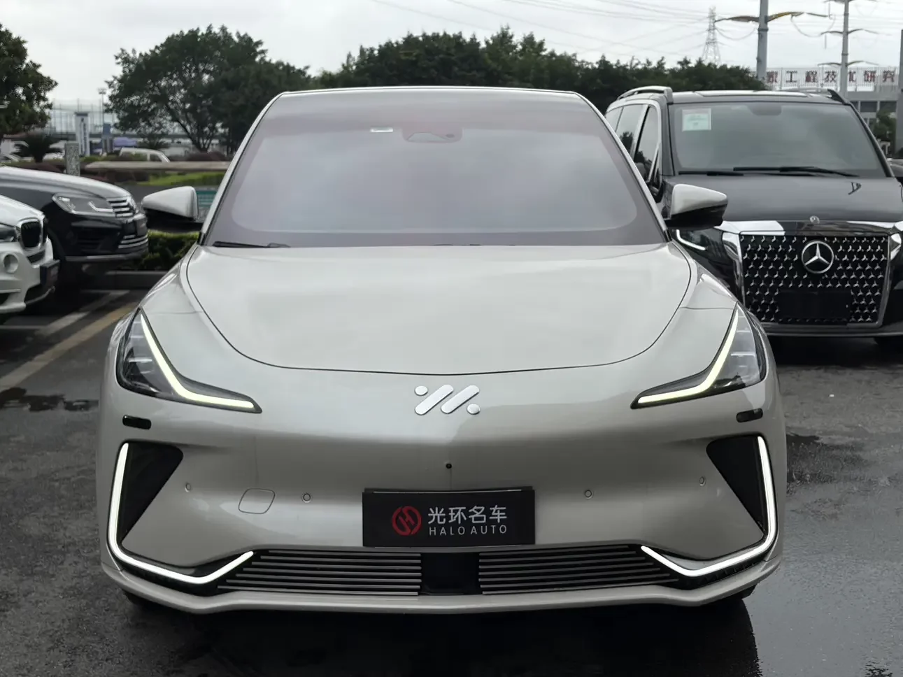 Zhiji LS7  из Китая