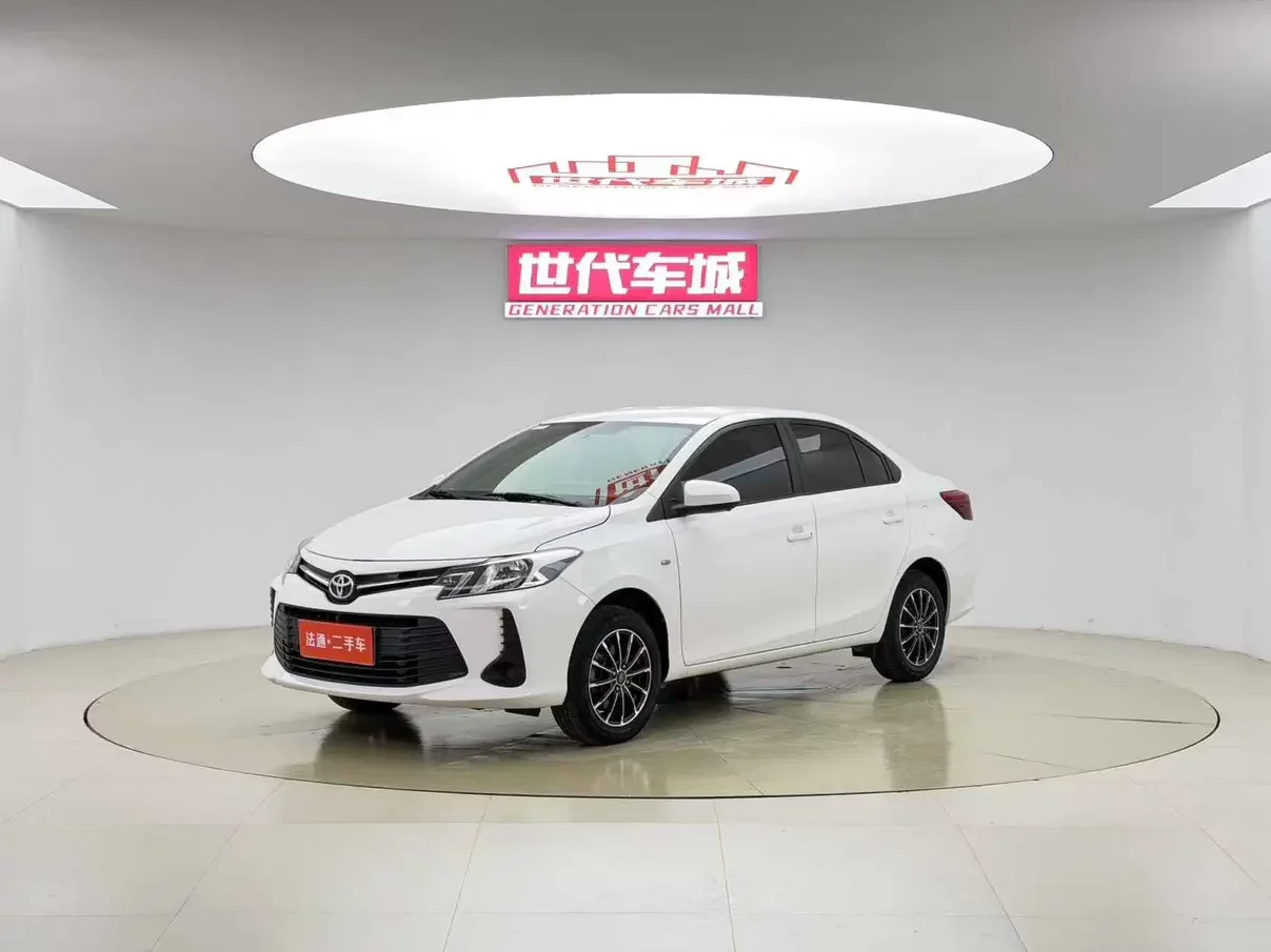 Toyota Vios  из Китая