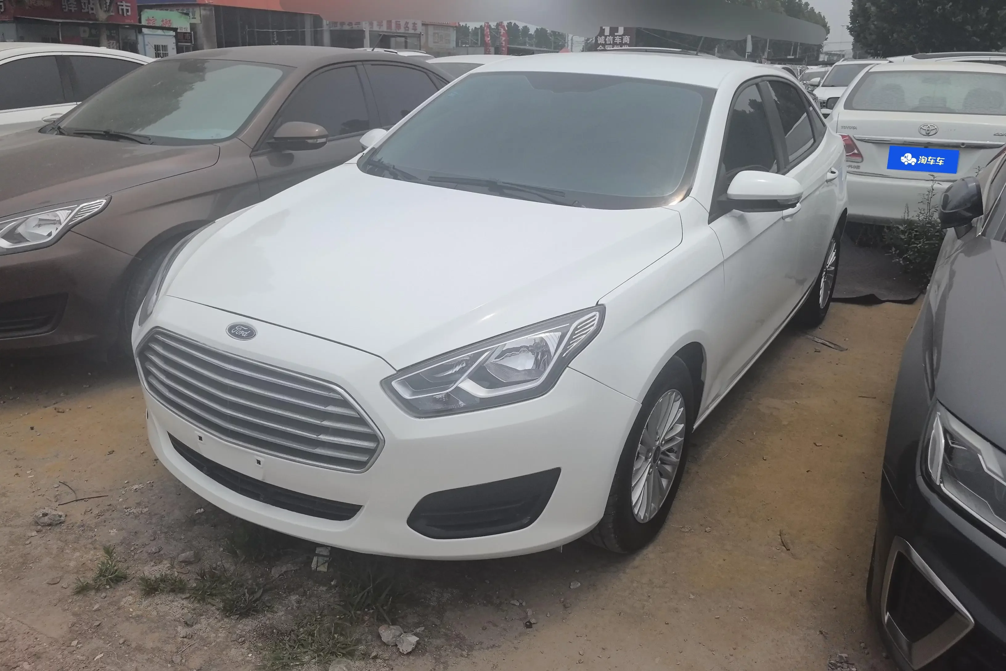 Ford Forrest  из Китая