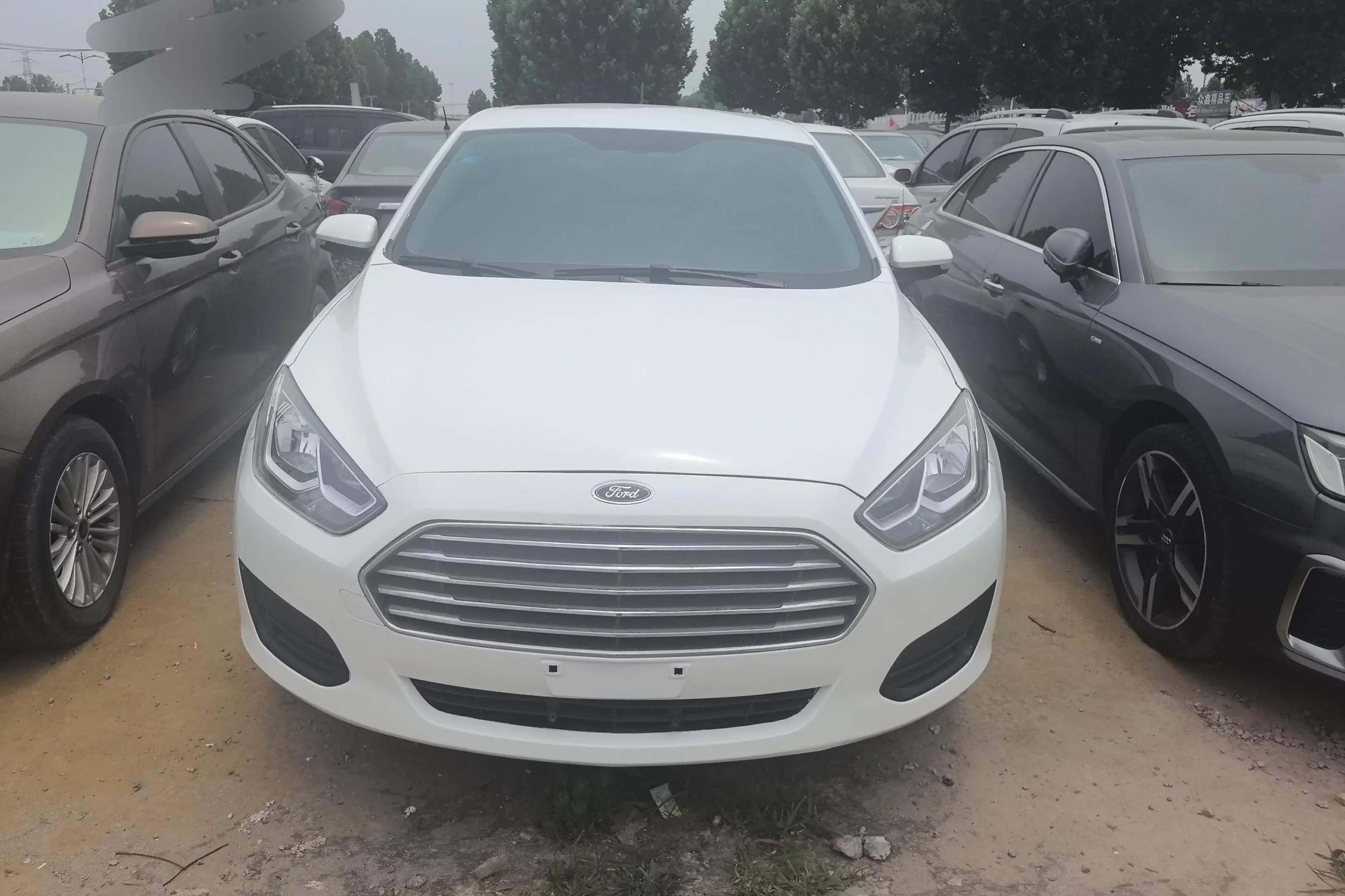 Ford Forrest  из Китая