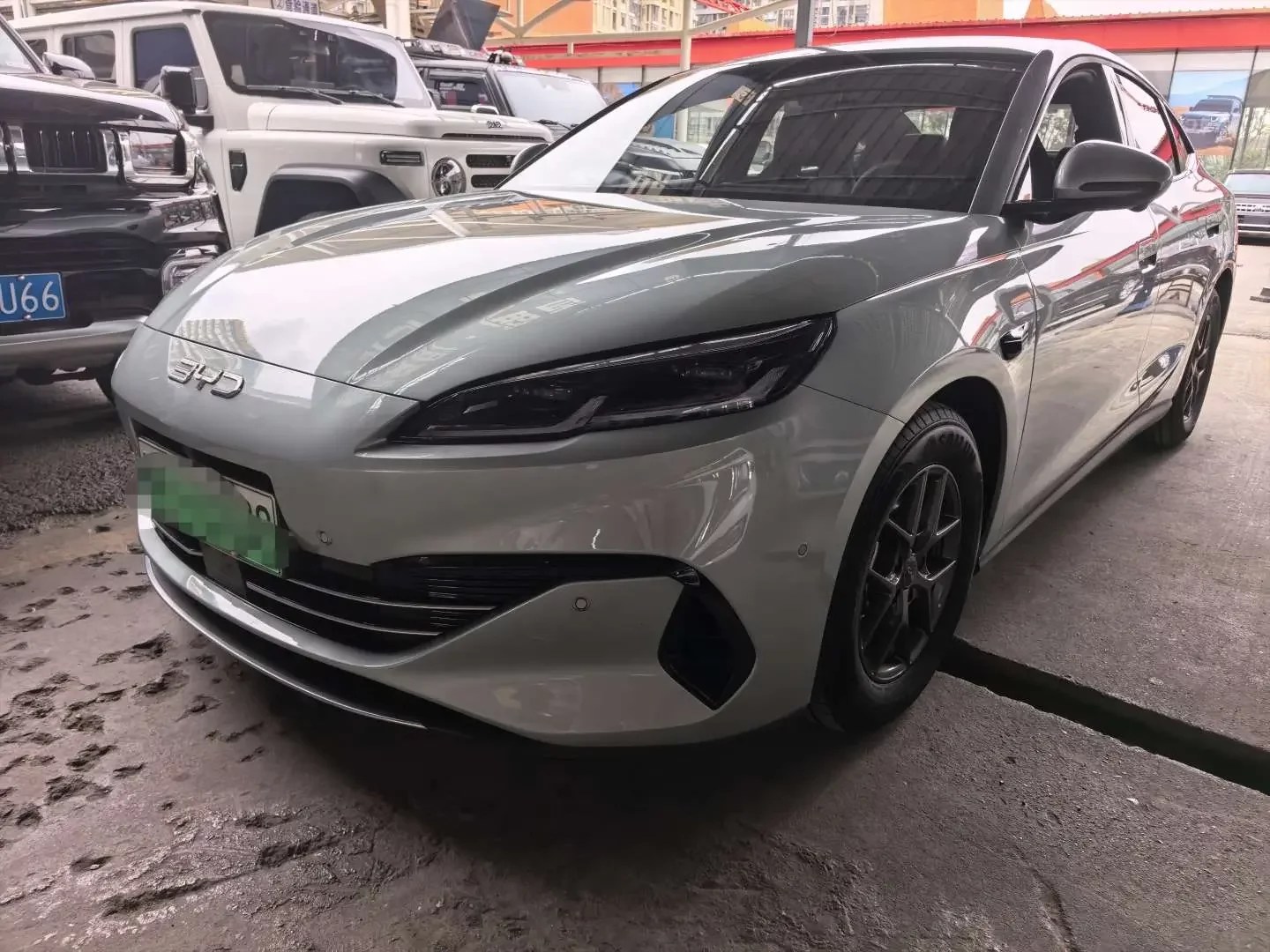 BYD Seal 06DM