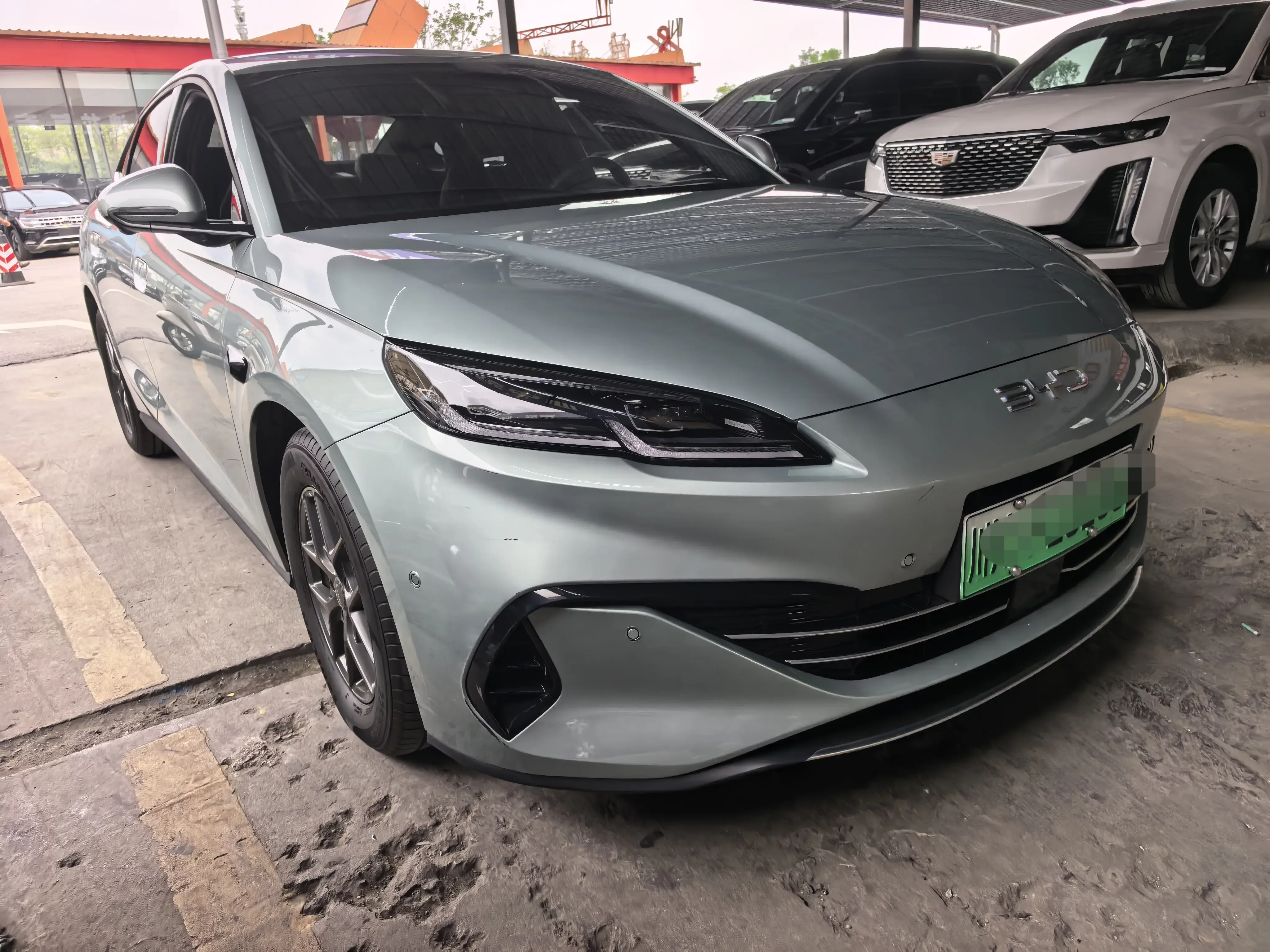 BYD Seal 06DM