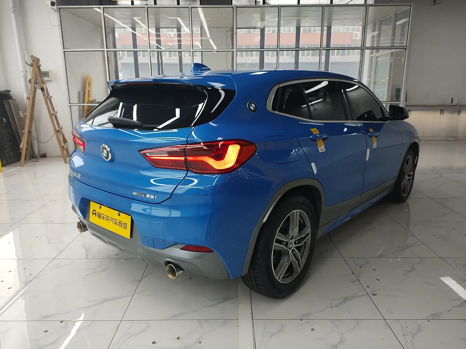 BMW X2