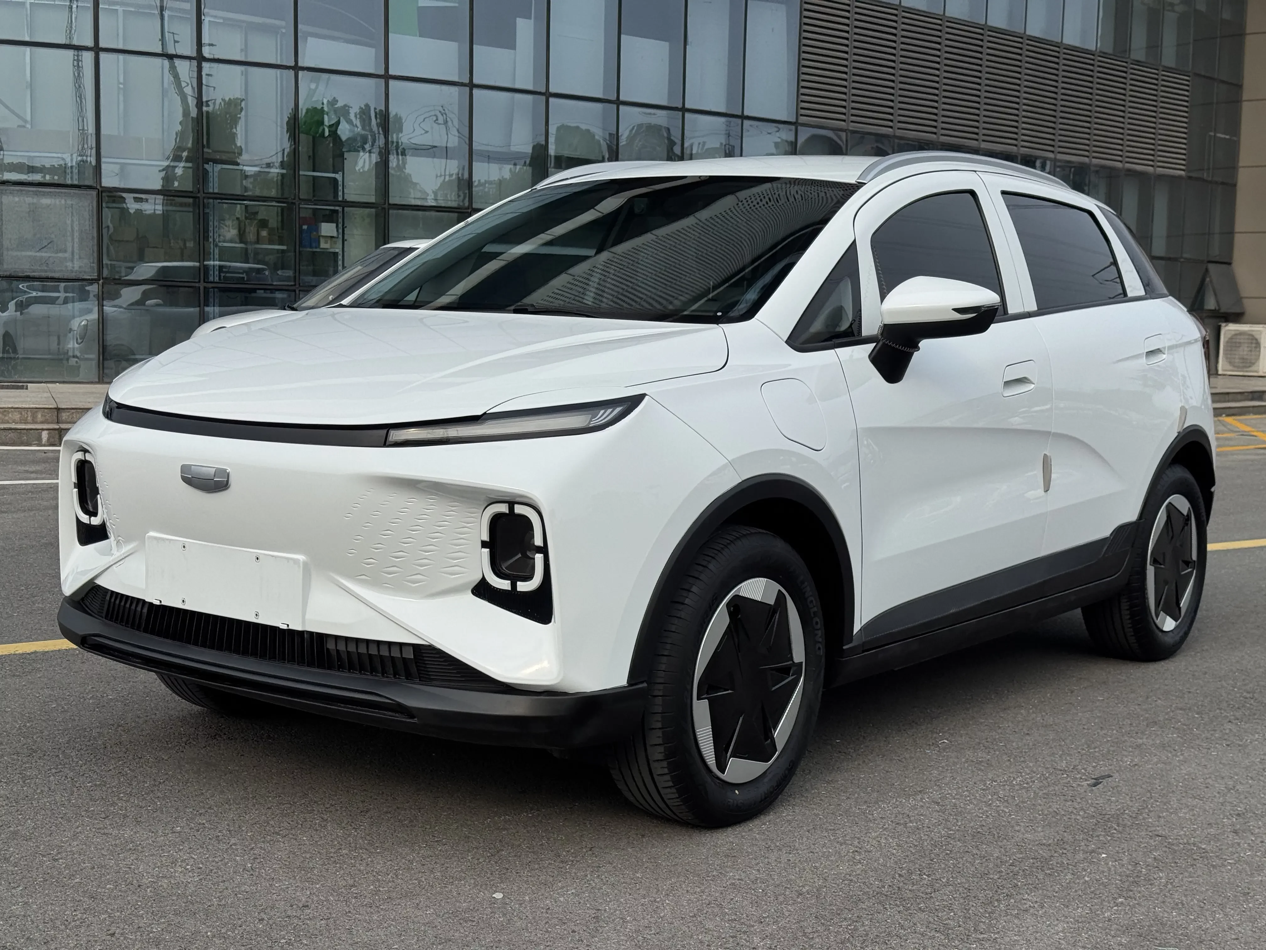 Geely Geometry E Firefly