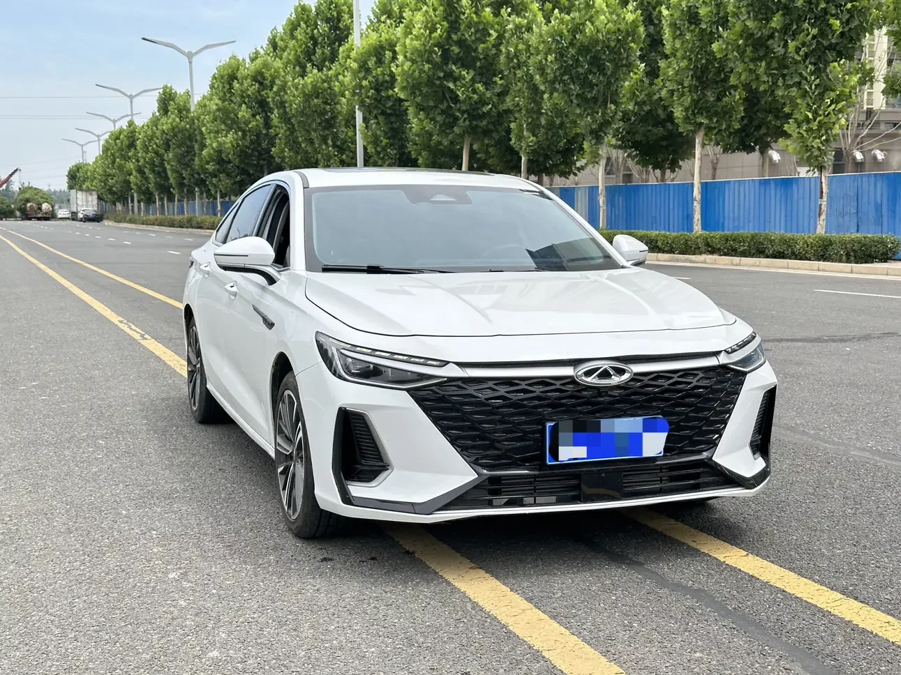 Chery Arrizo 8