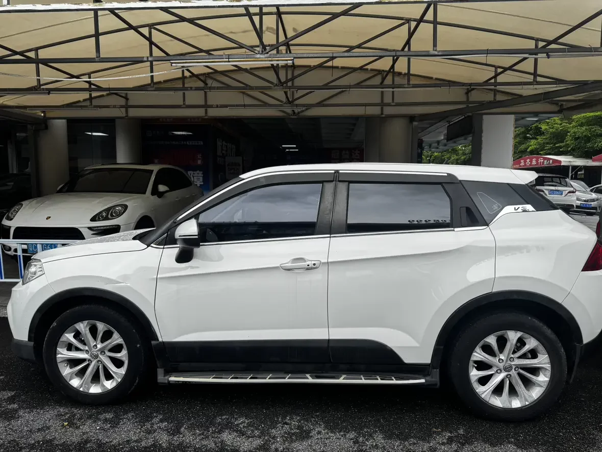 Brilliance China V3