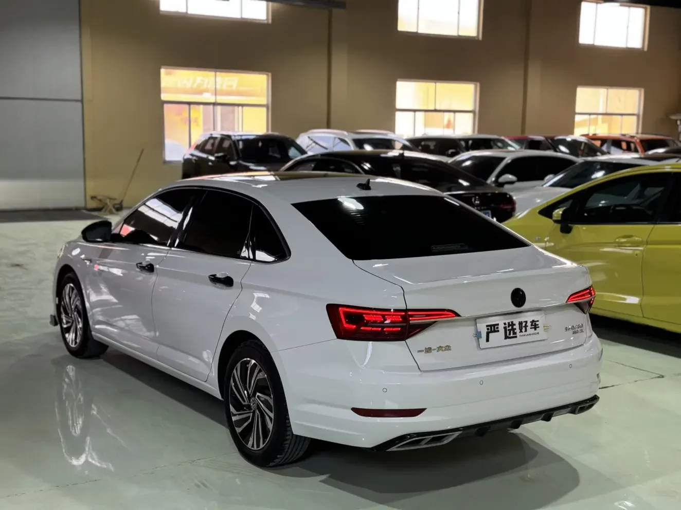 Volkswagen Sagitar