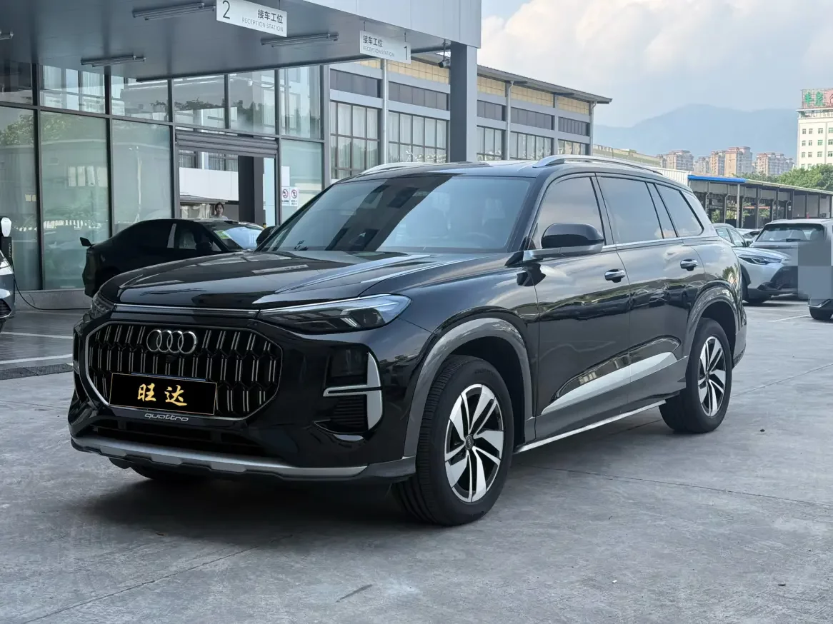 Audi Q6