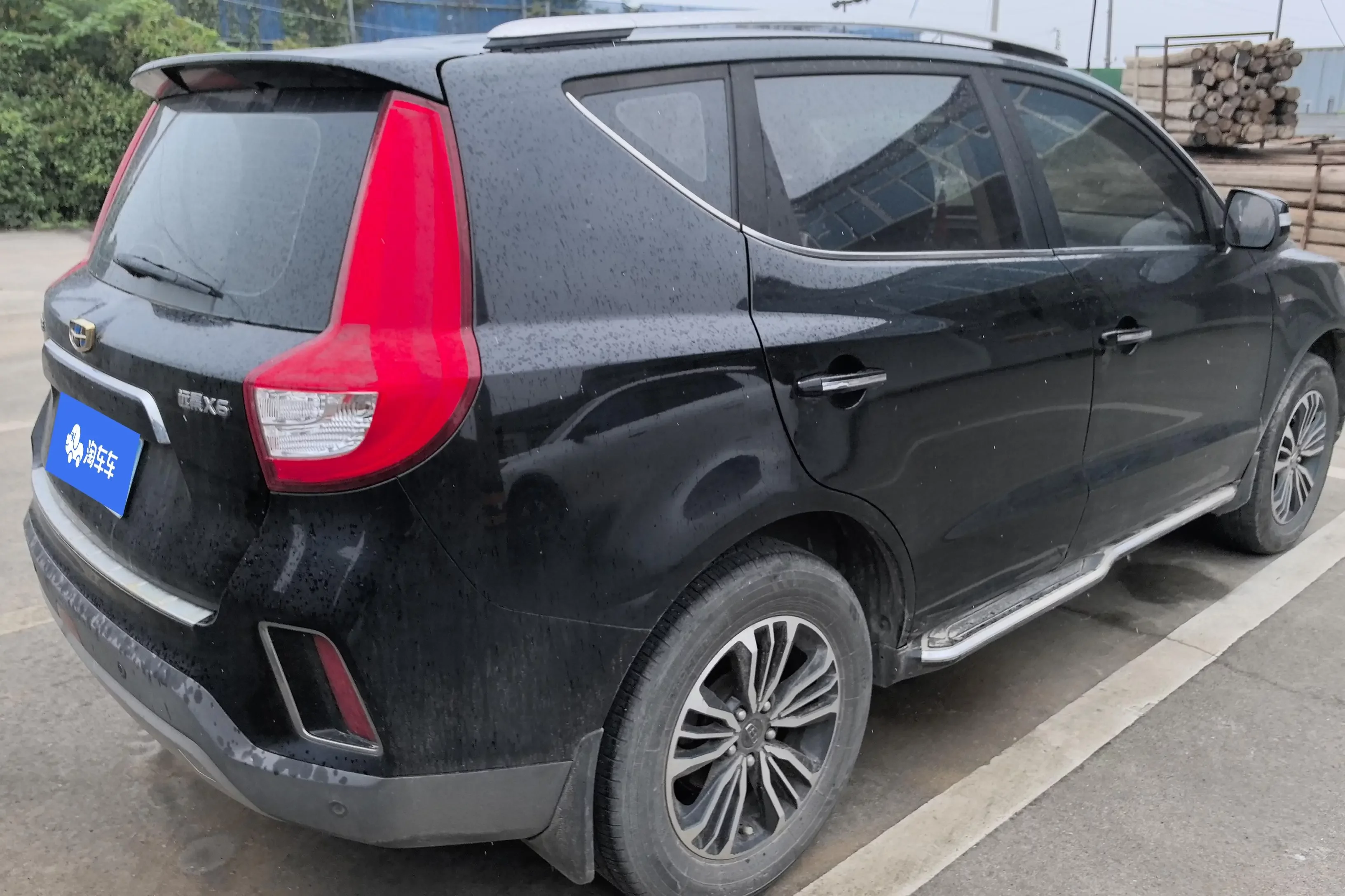 Geely Vision X6