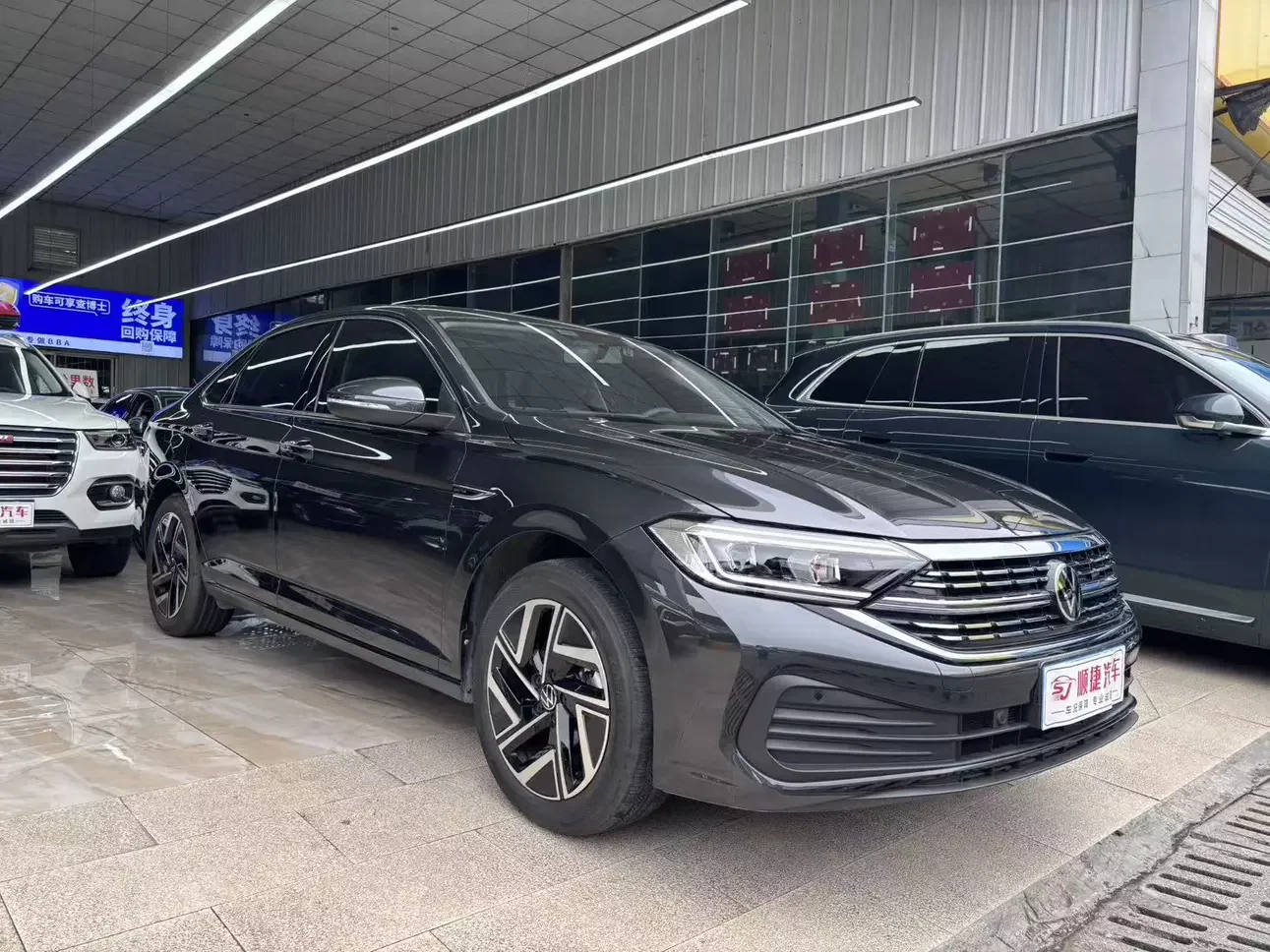 Volkswagen Sagitar