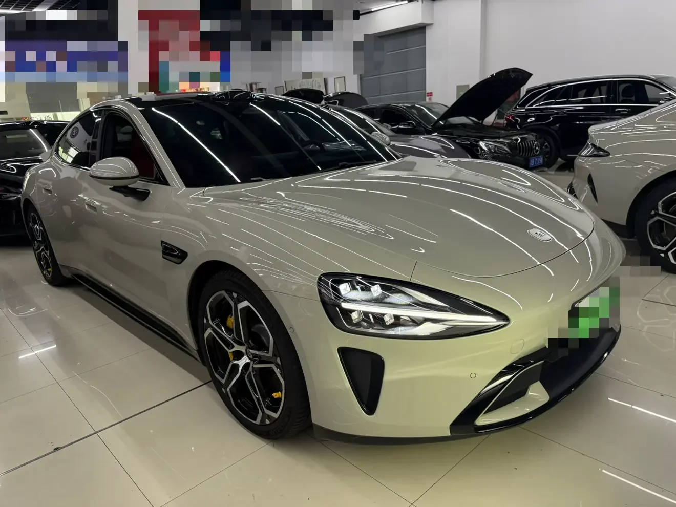 Xiaomi car Xiaomi SU7  из Китая