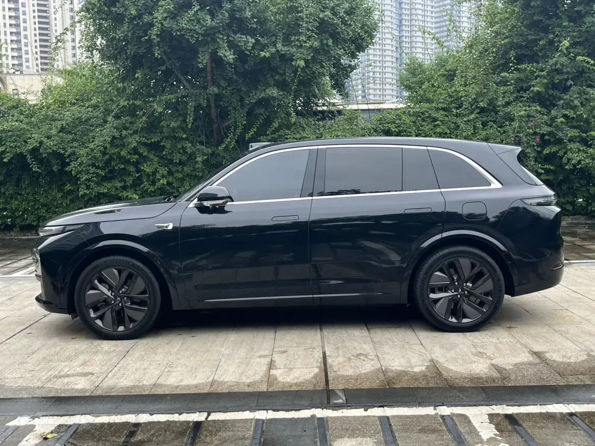 Lixiang L7