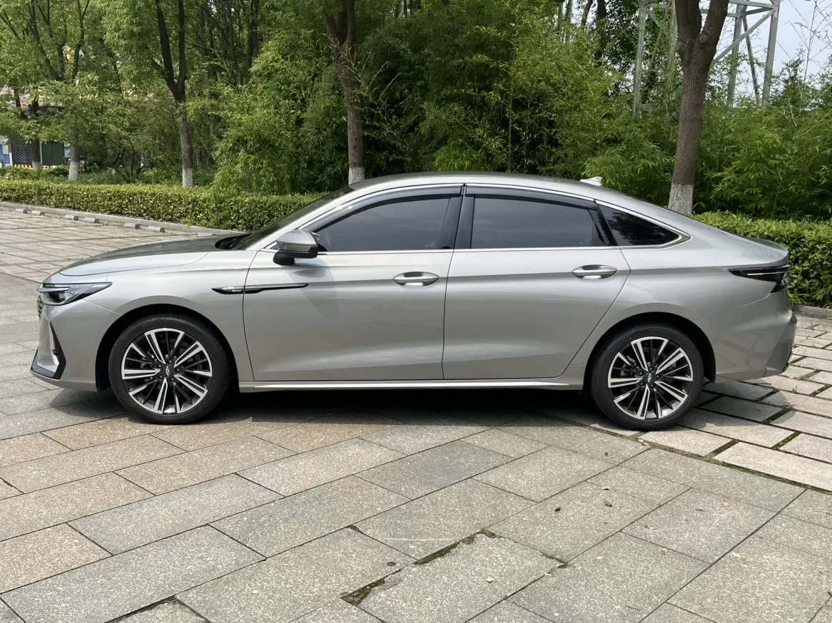 Chery Arrizo 8