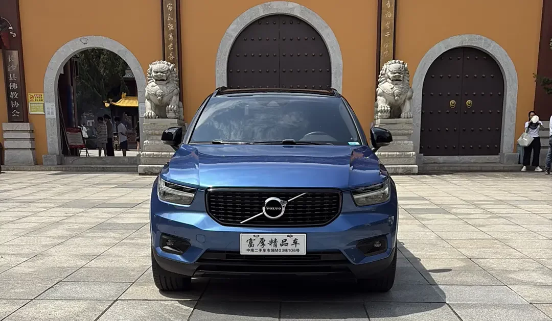 Volvo XC40
