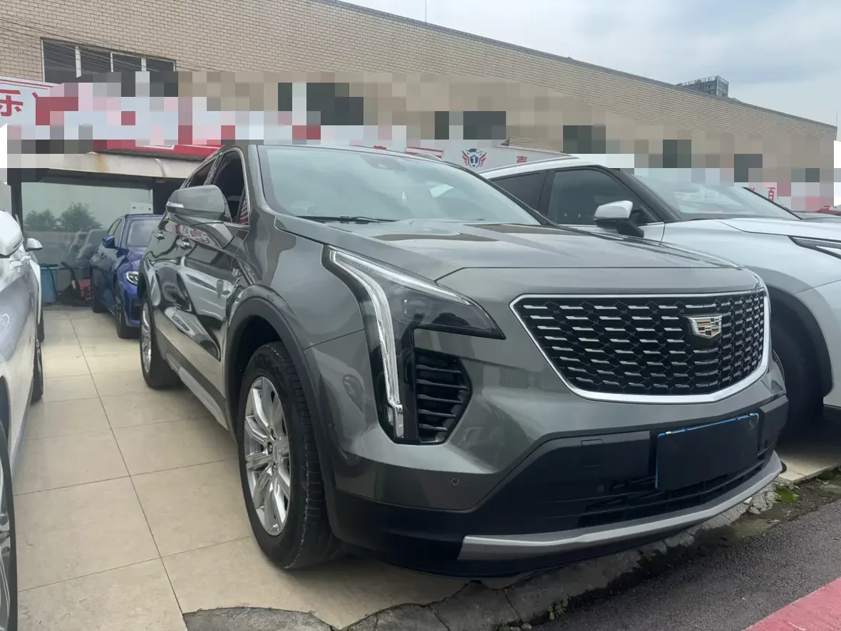 Cadillac XT4