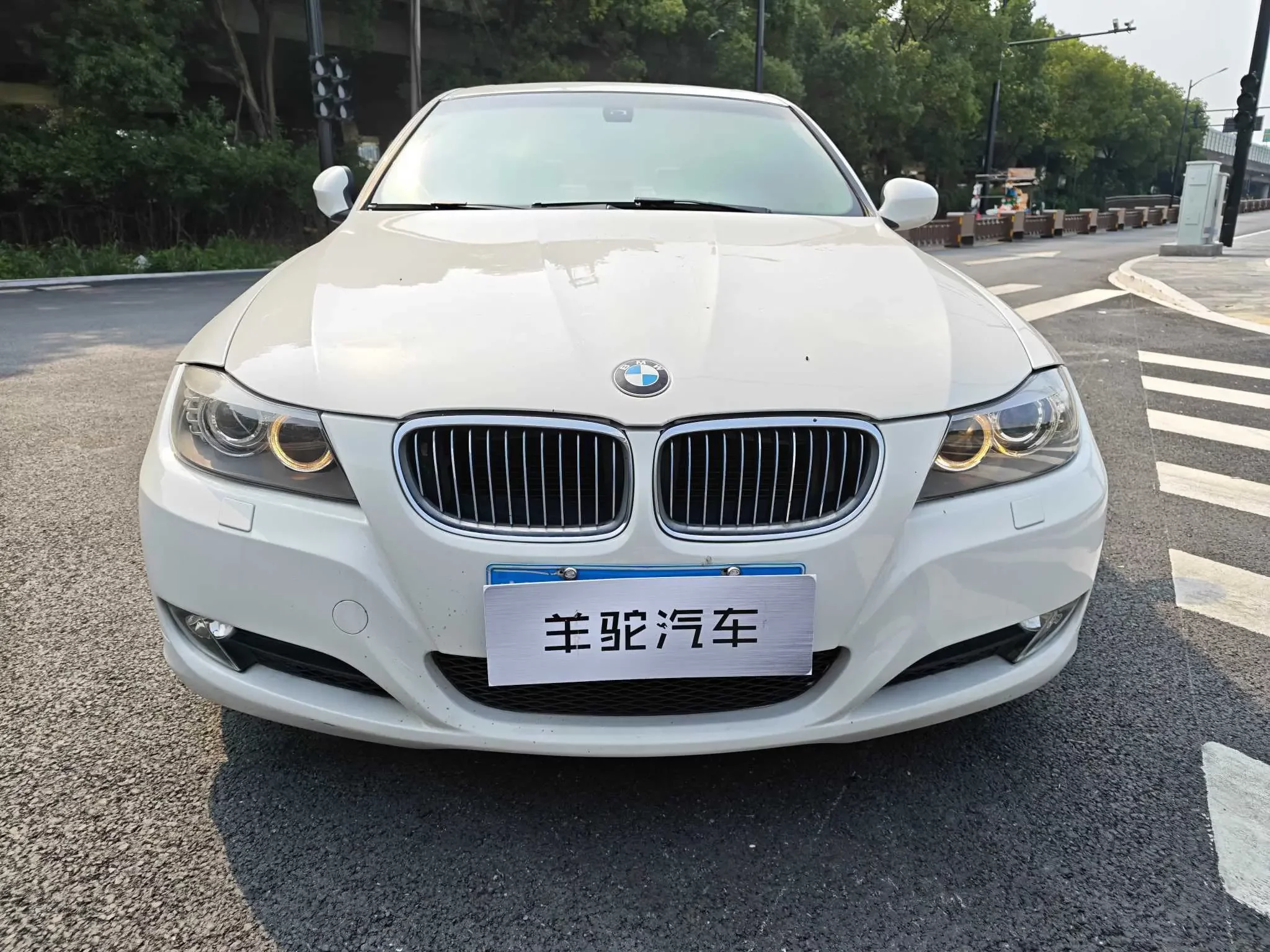 BMW 3 Series  из Китая