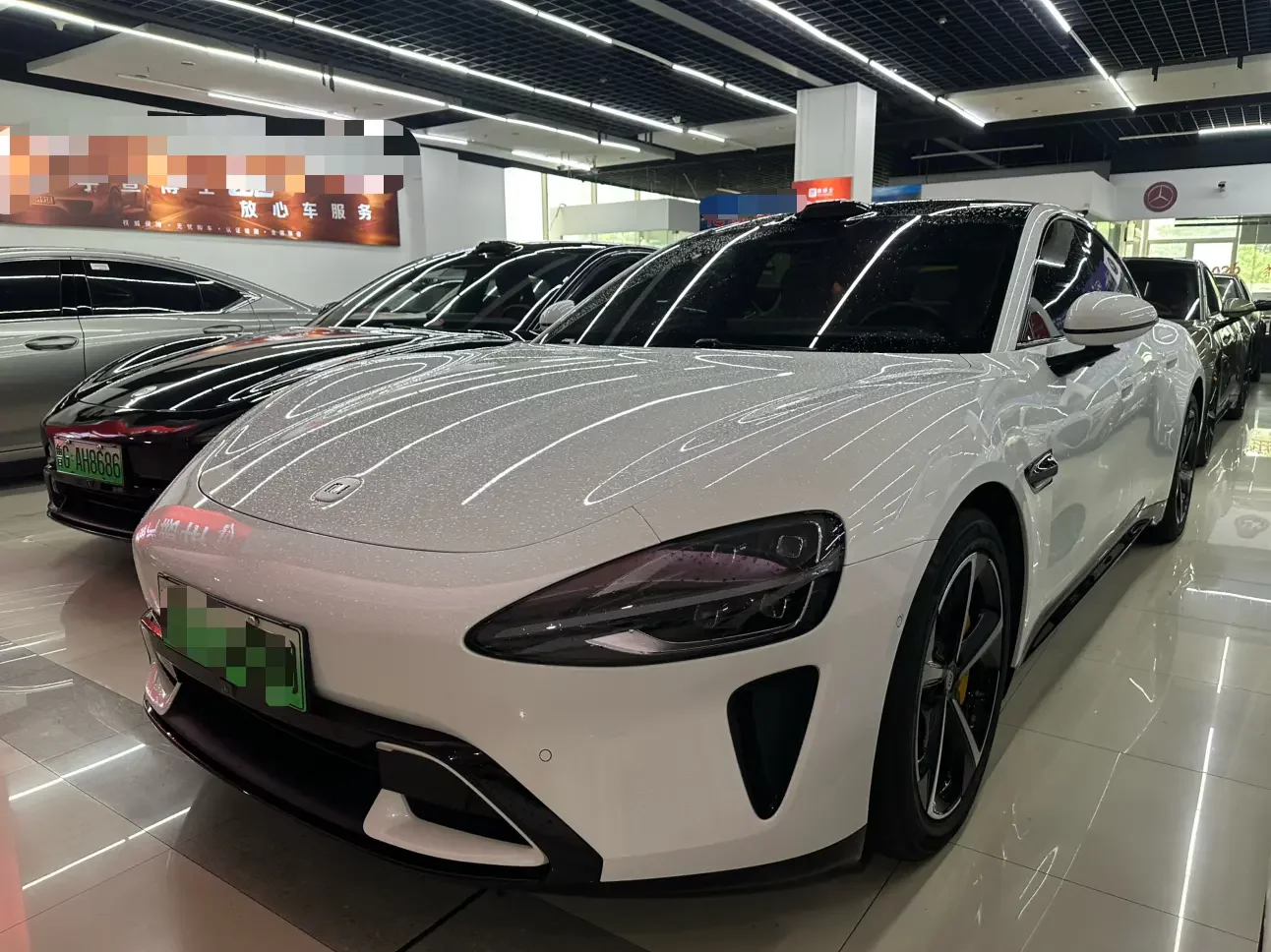 Xiaomi car Xiaomi SU7  из Китая